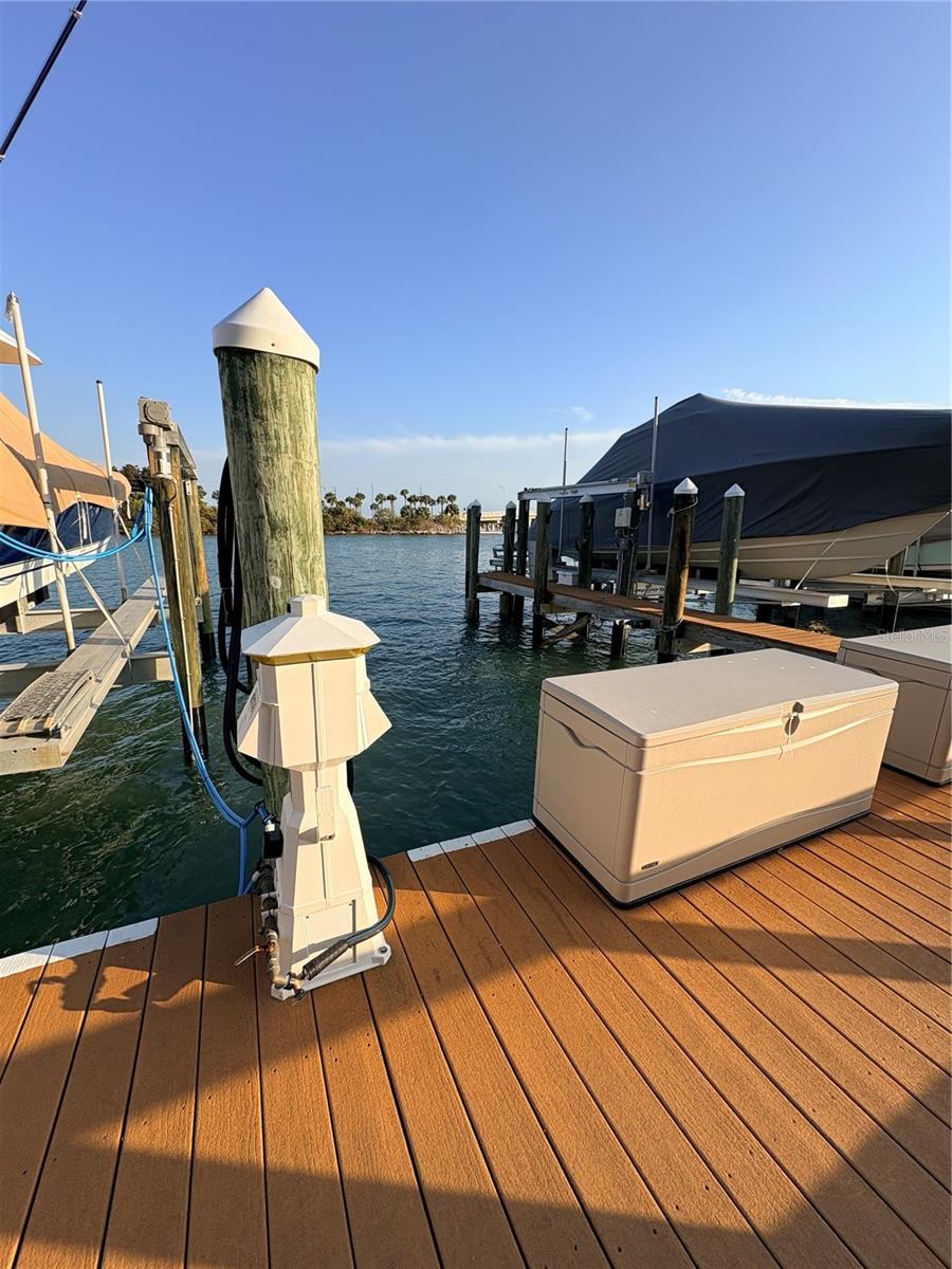 Image 6 of 19 For 601 American Legion Drive 16