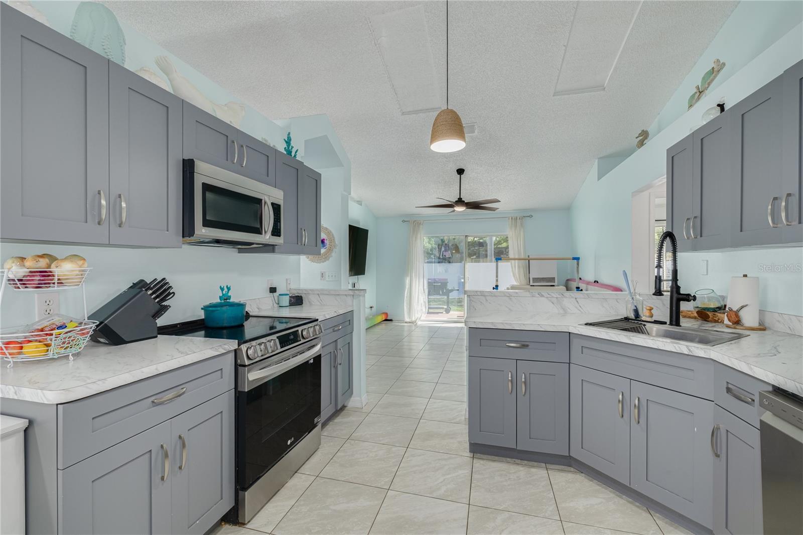 Image 15 of 38 For 7532 Turtlebrook Lane