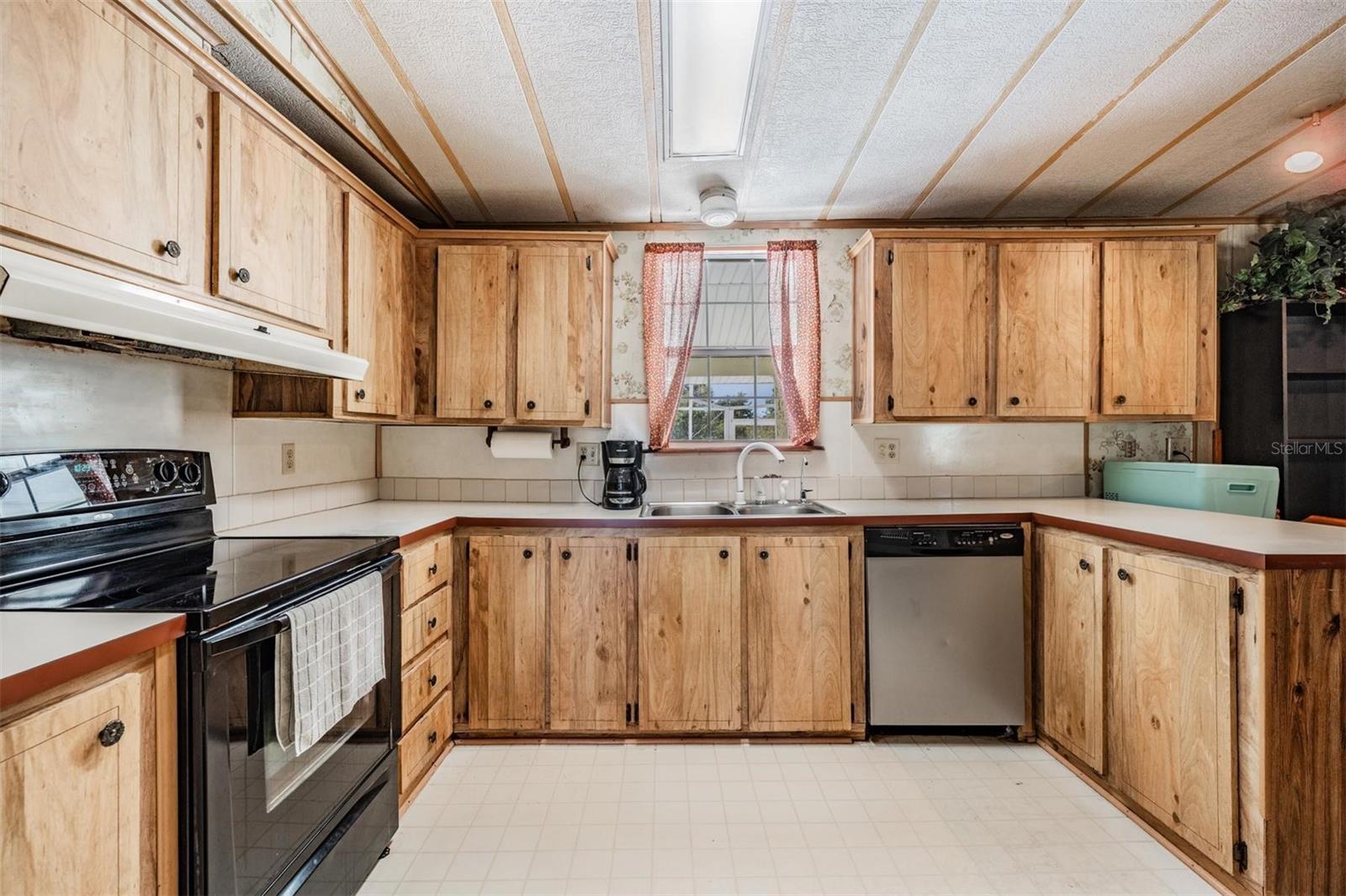 Listing photo id 20 for 6606 Gator Ranch Street