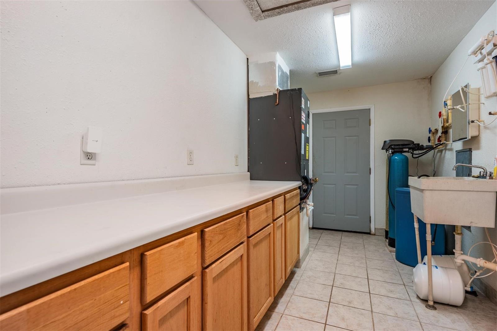 Listing photo id 27 for 6606 Gator Ranch Street