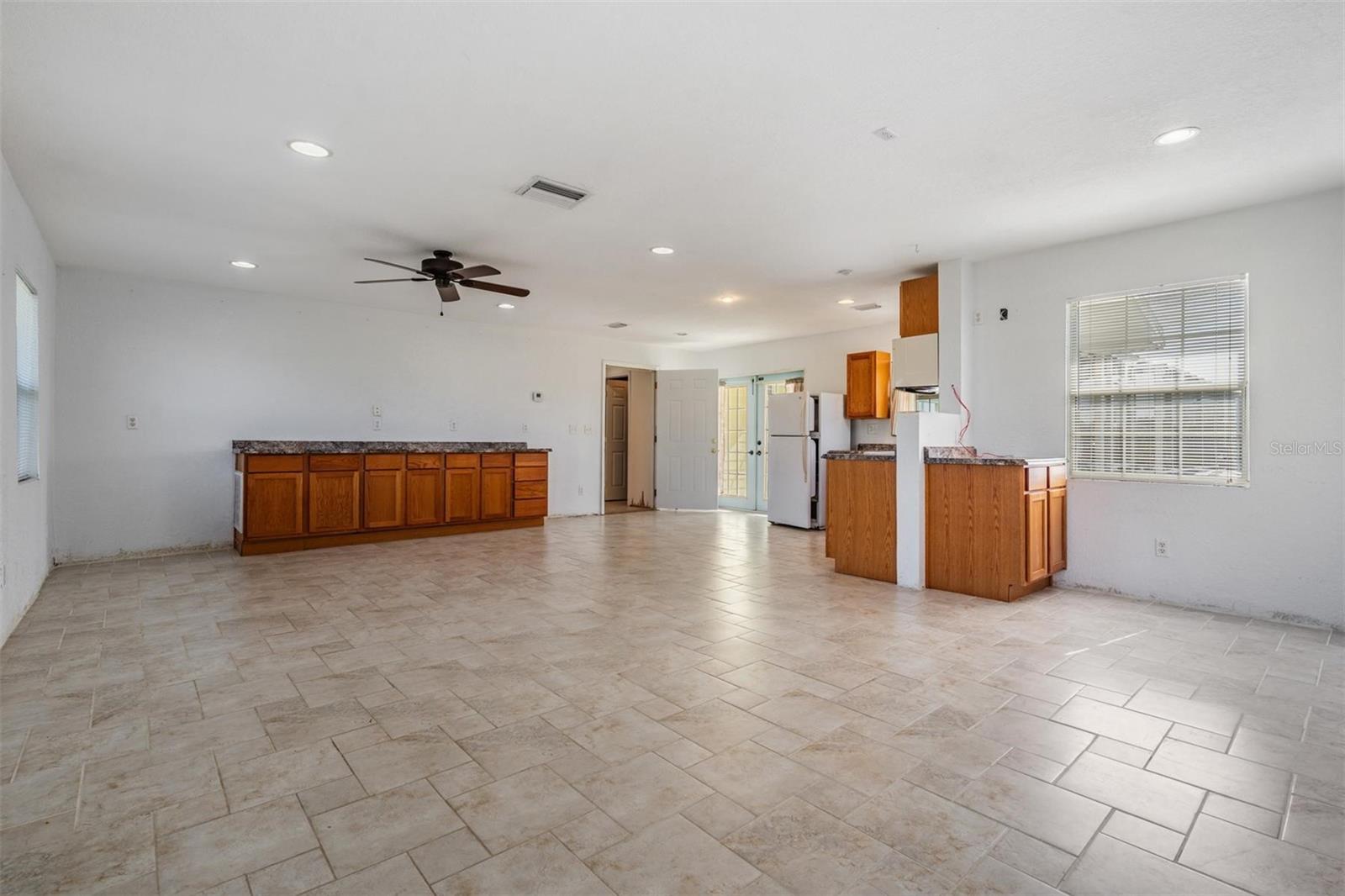 Listing photo id 30 for 6606 Gator Ranch Street