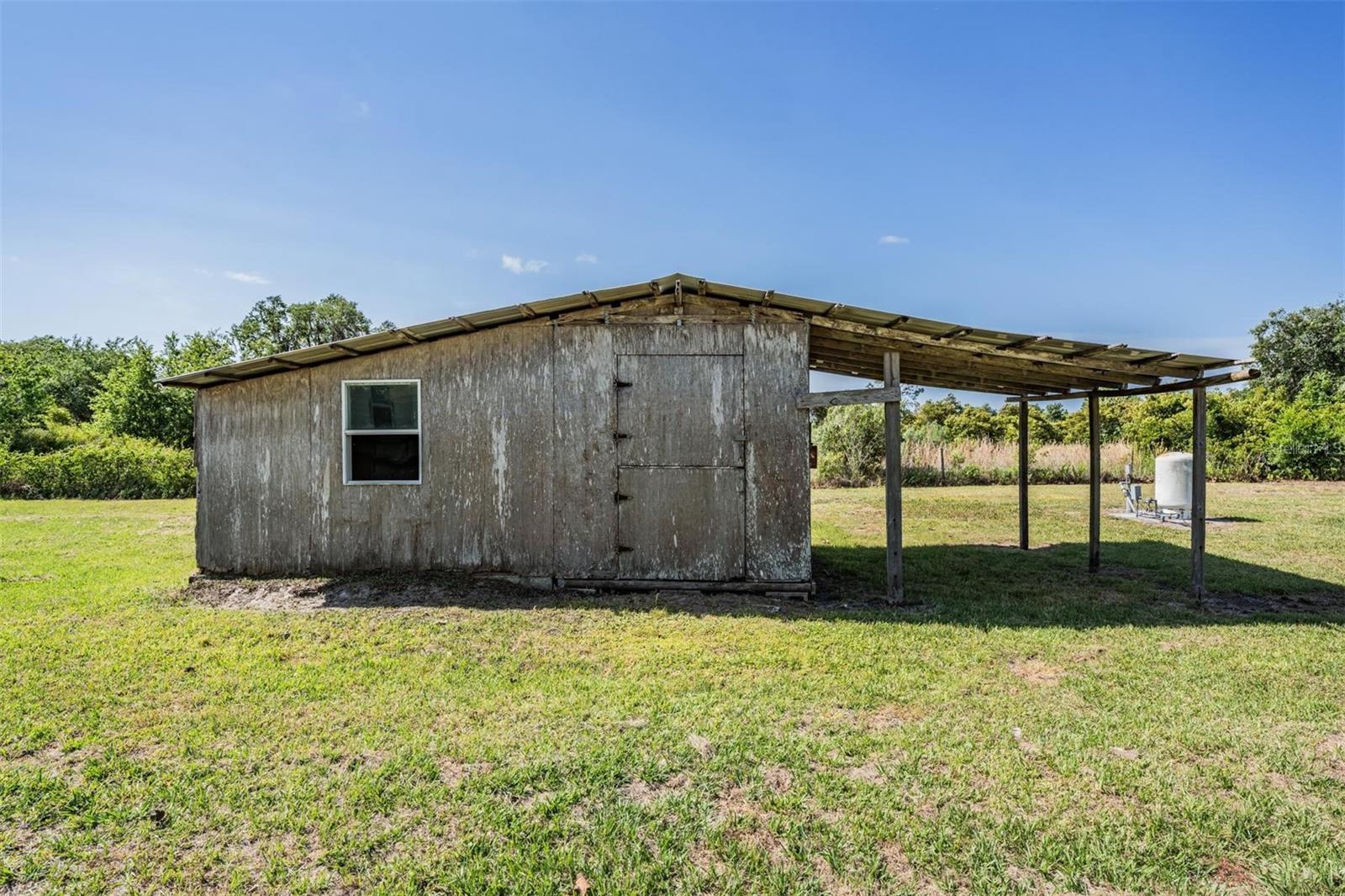 Listing photo id 41 for 6606 Gator Ranch Street