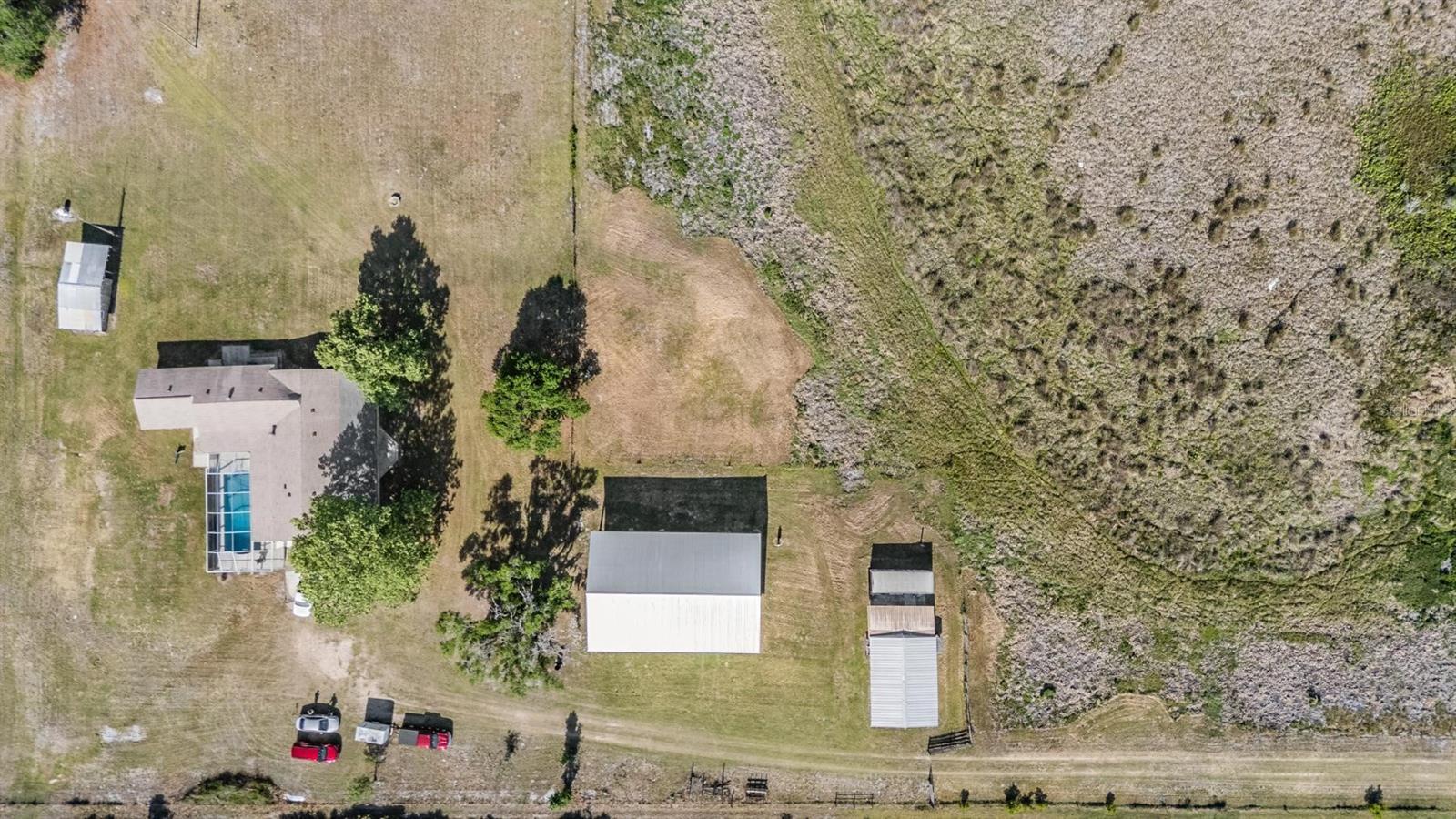 Listing photo id 42 for 6606 Gator Ranch Street