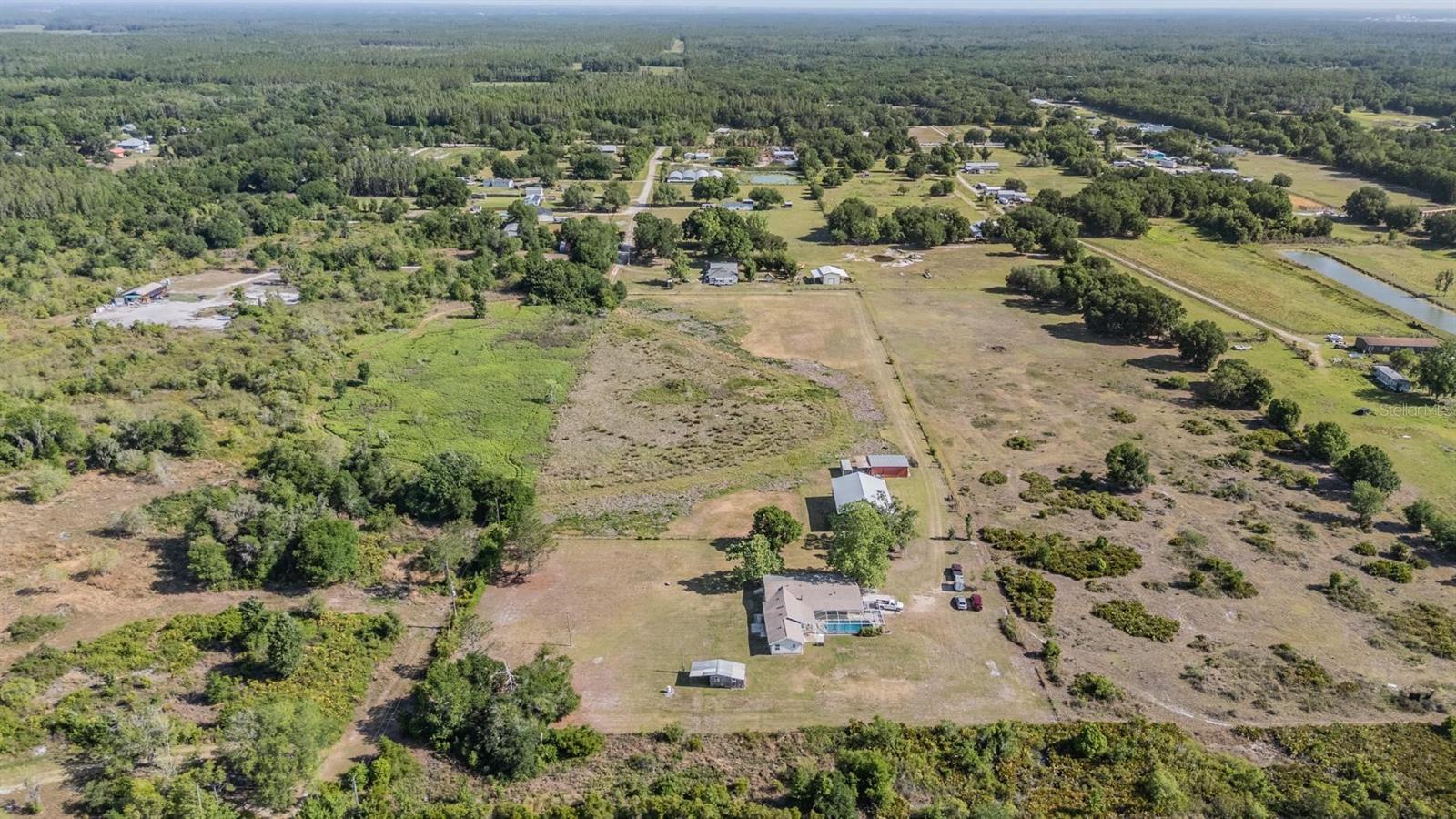 Listing photo id 48 for 6606 Gator Ranch Street