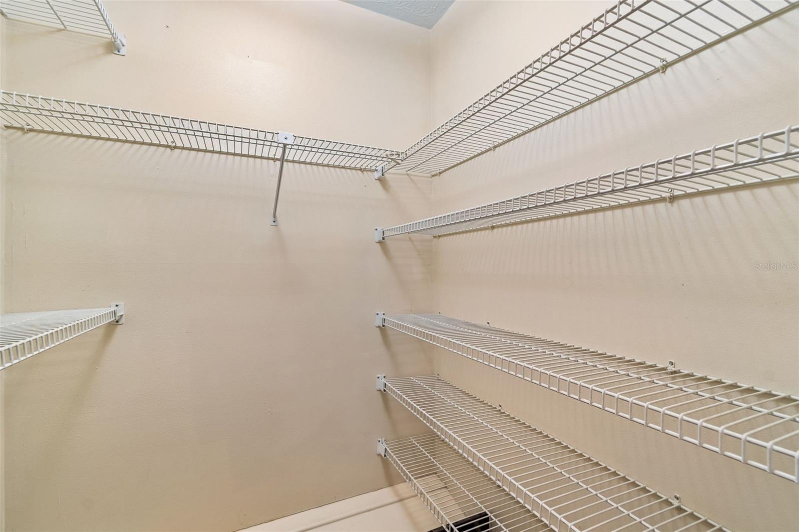 Image 21 of 34 For 2210 Ladywood Court