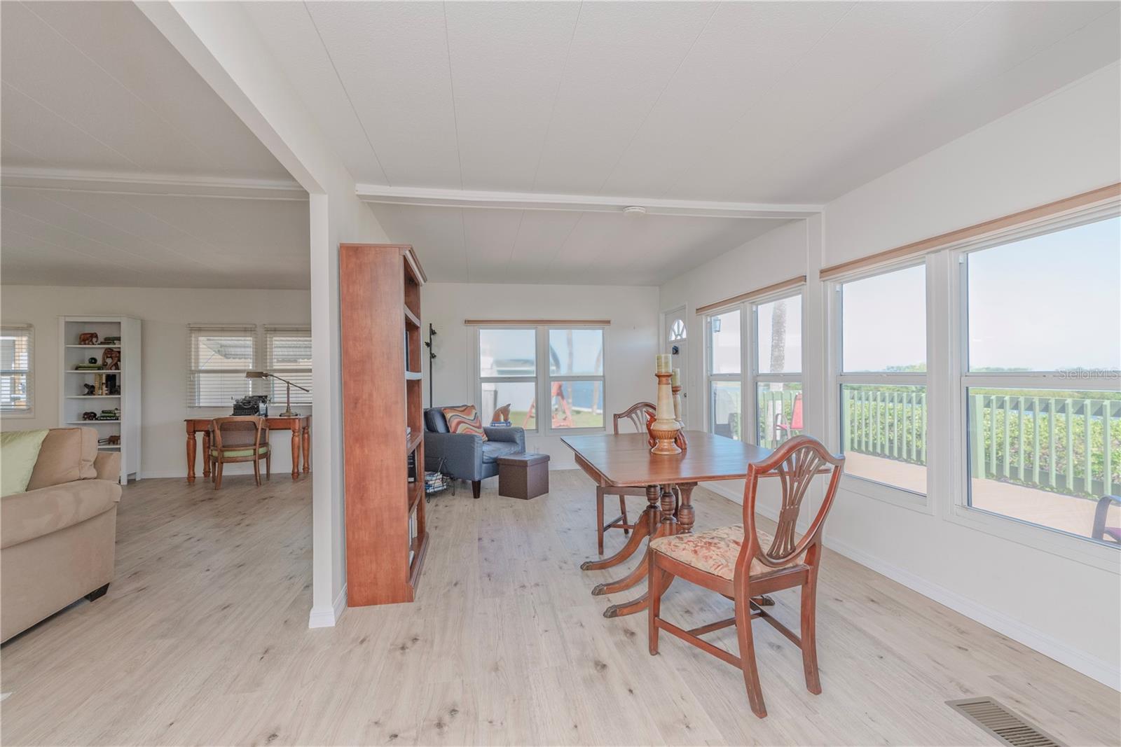 Image 14 of 58 For 4851 Gandy Boulevard 23c