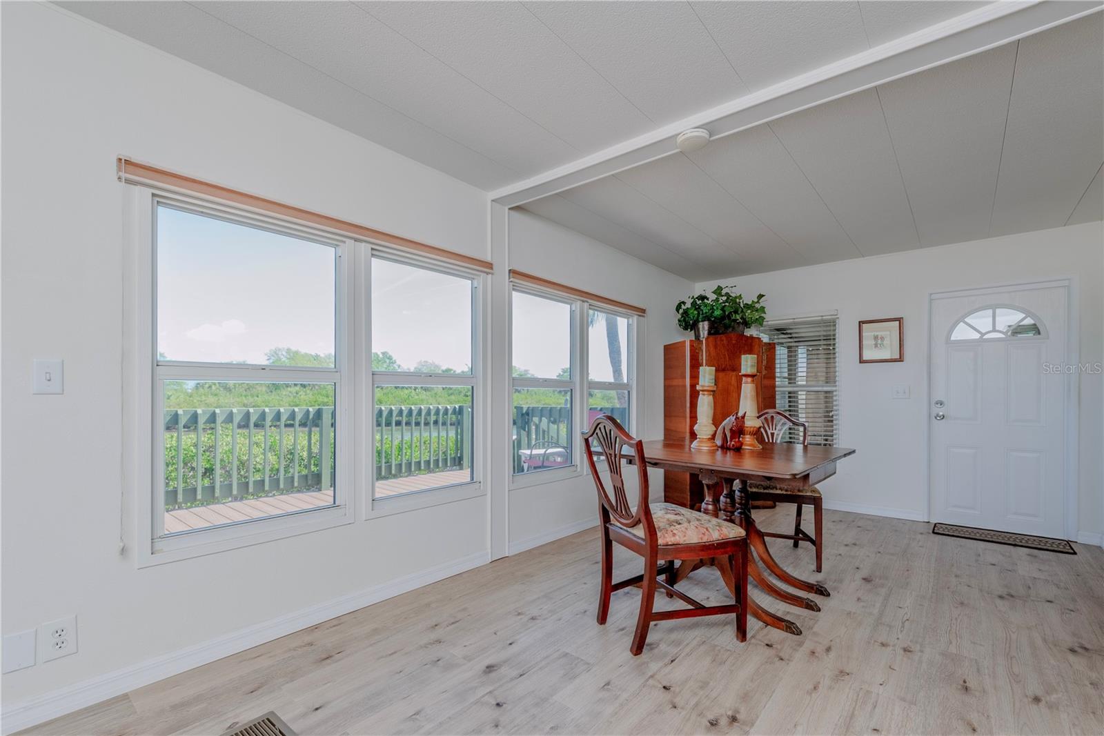 Image 15 of 58 For 4851 Gandy Boulevard 23c