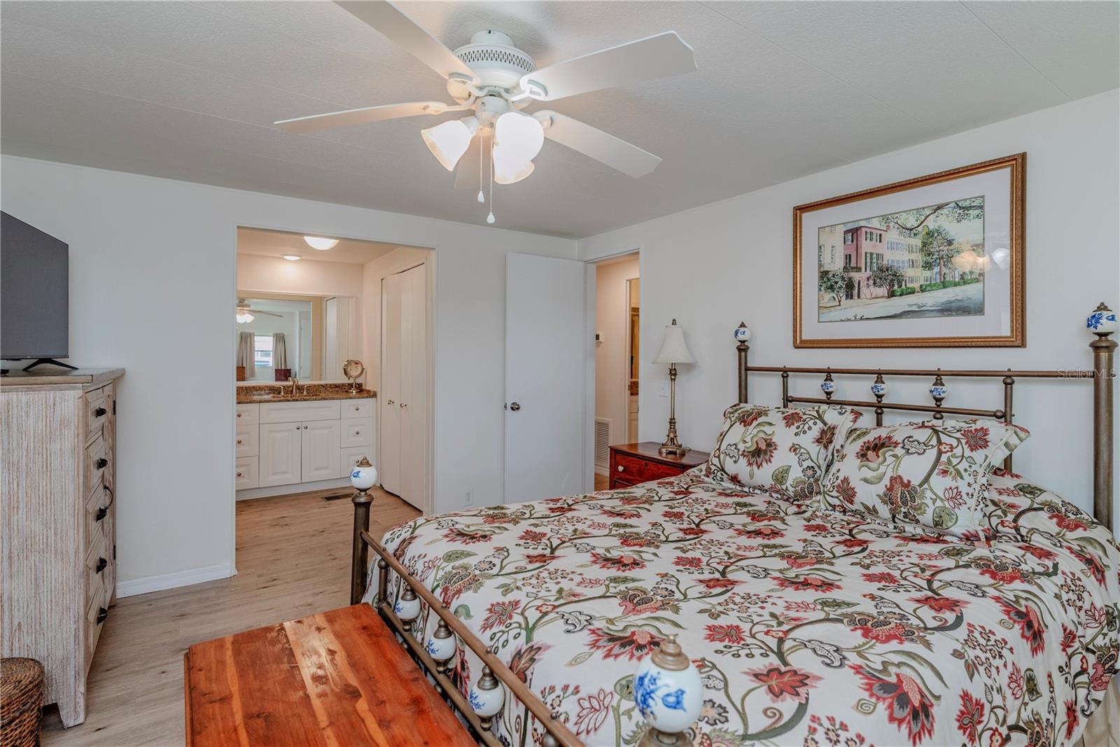 Image 18 of 58 For 4851 Gandy Boulevard 23c