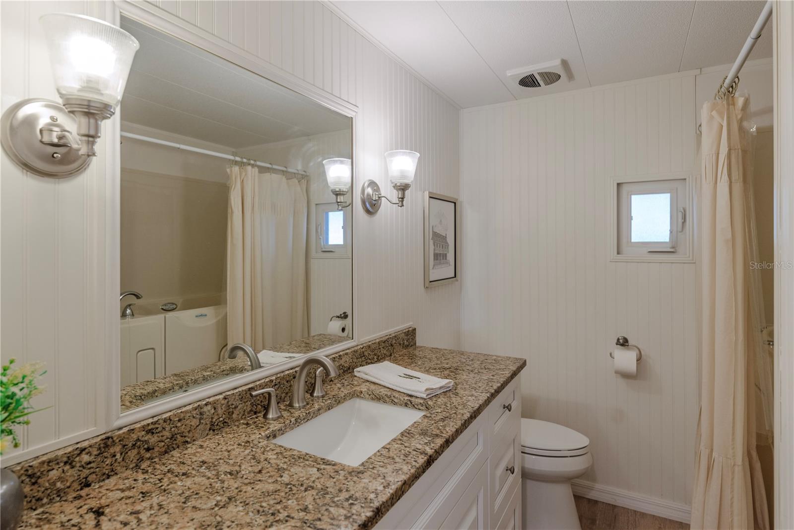 Image 22 of 58 For 4851 Gandy Boulevard 23c