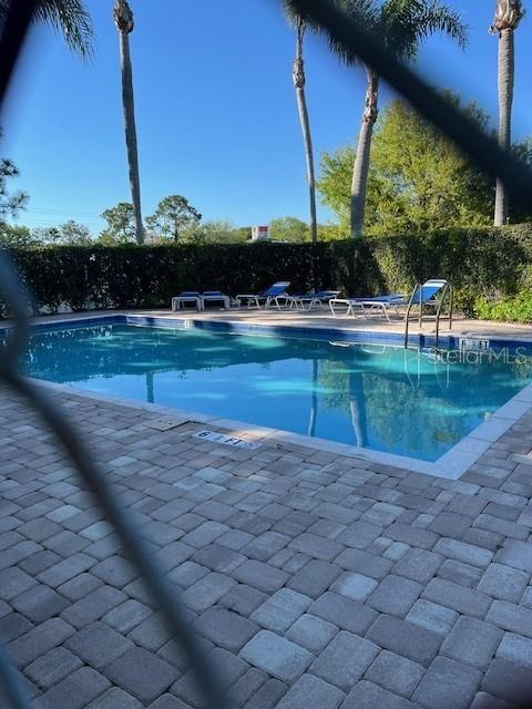 Listing photo id 51 for 3121 Beecher Drive E A