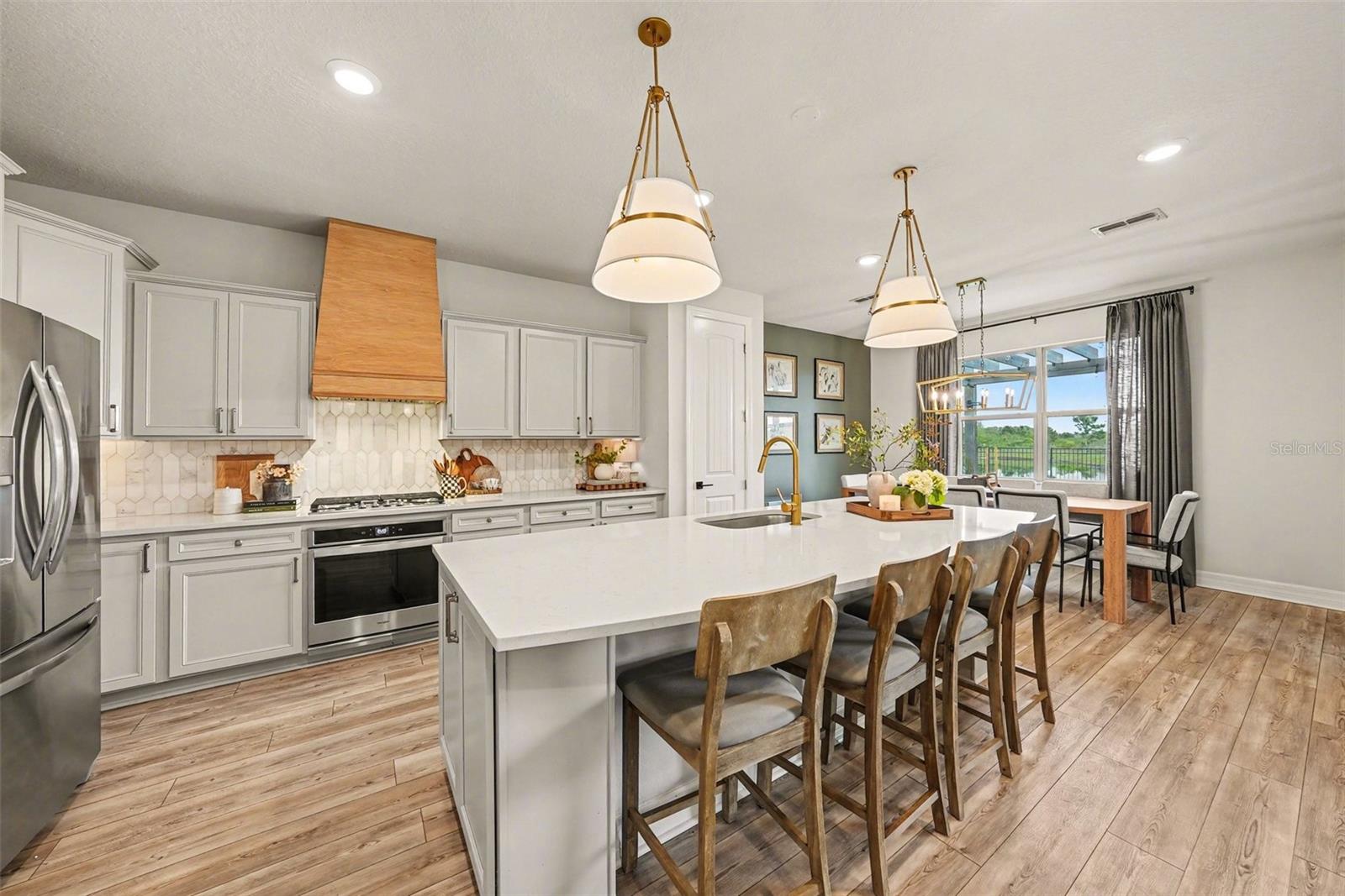 Image 10 of 32 For 18090 Frame Bend