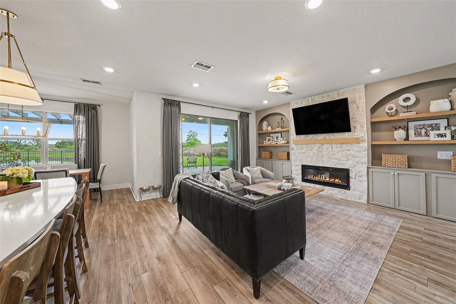 Image 8 of 32 For 18090 Frame Bend