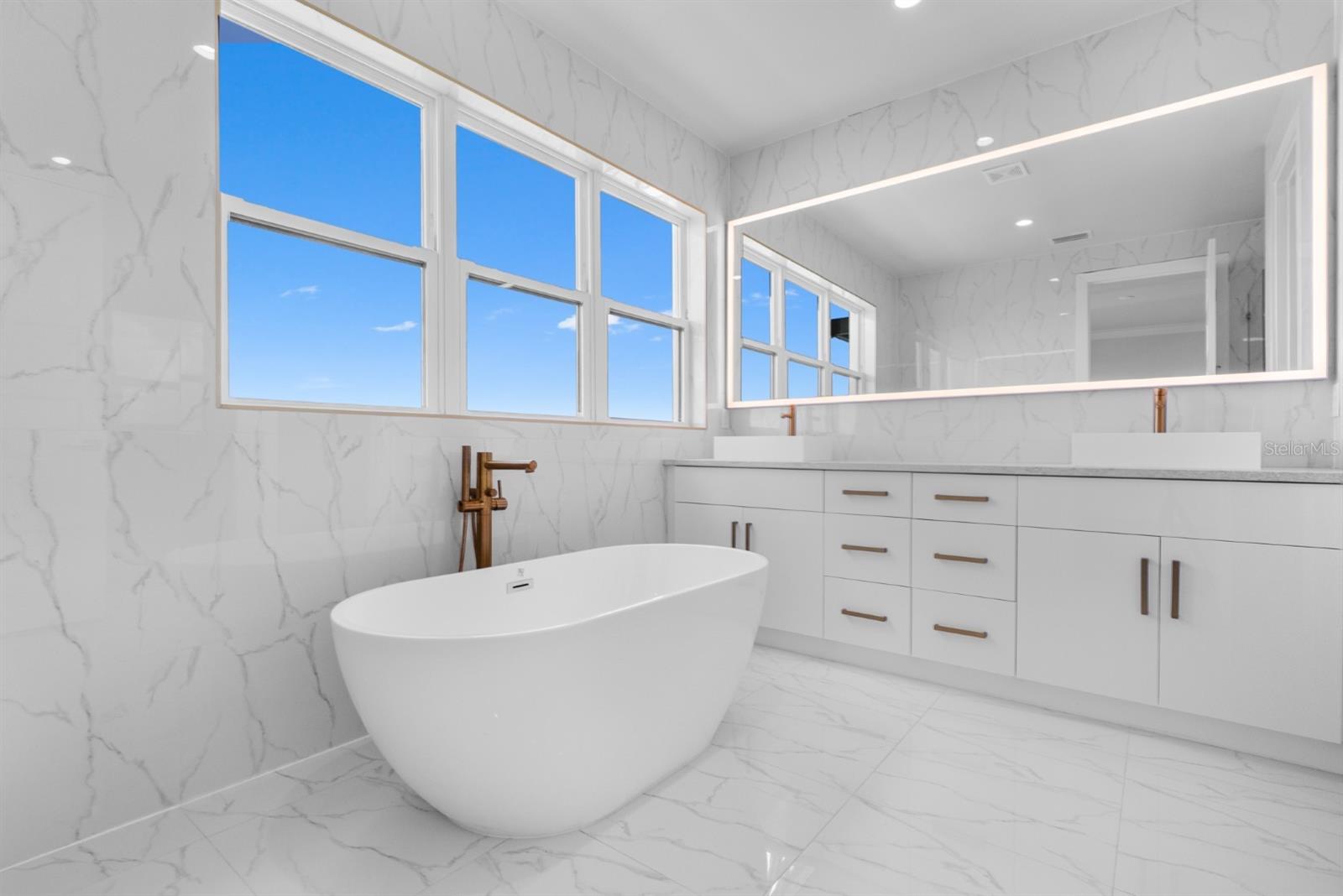 Image 20 of 35 For 772 Gran Kaymen Way