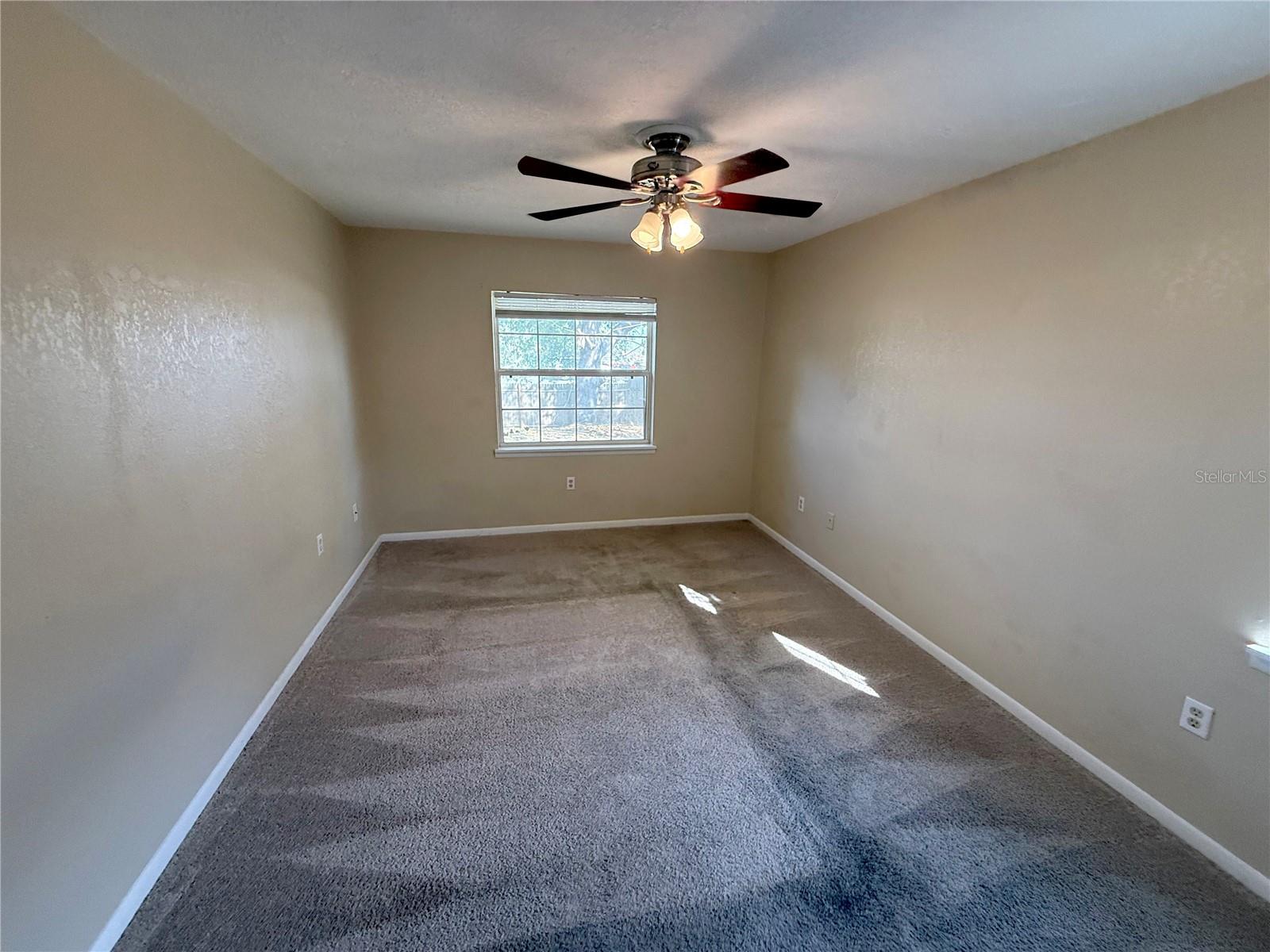 Image 13 of 20 For 3844 Woodburn Loop E