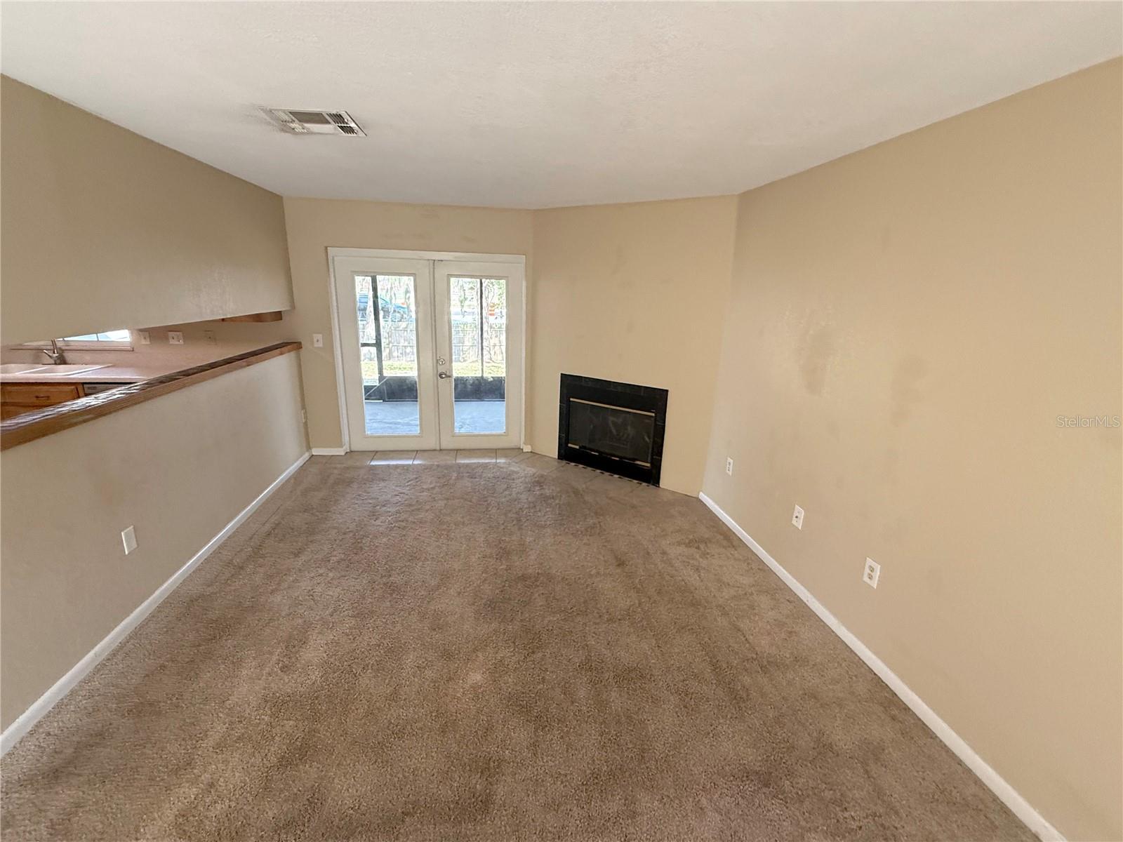 Image 5 of 20 For 3844 Woodburn Loop E