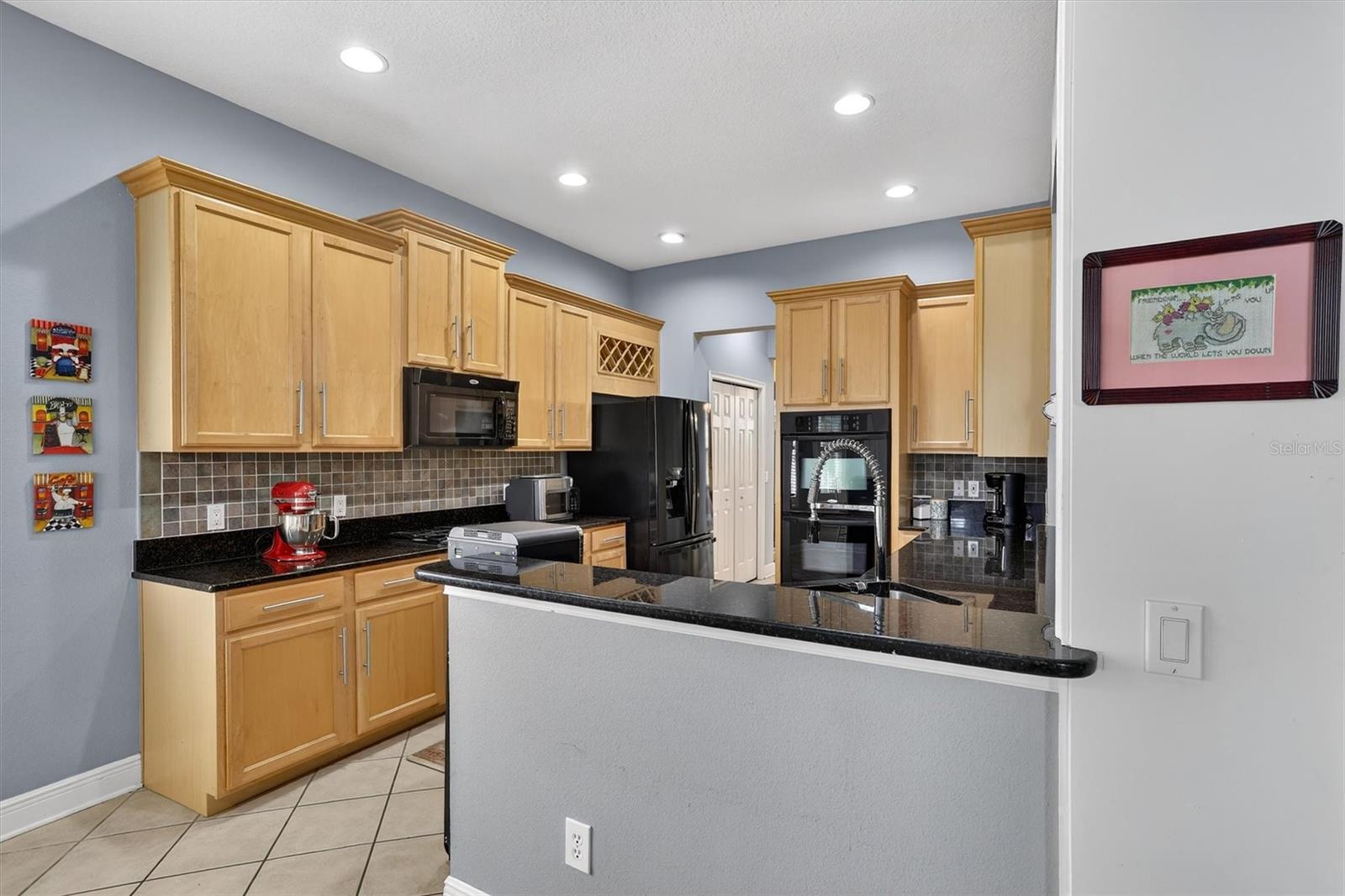 Image 17 of 54 For 416 Manns Harbor Drive