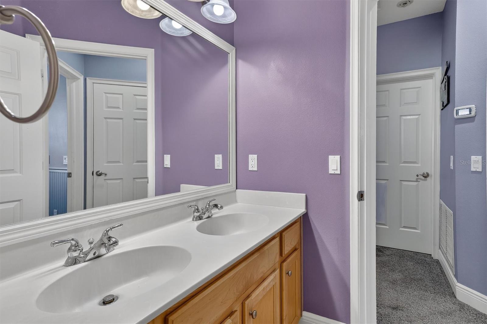 Image 33 of 54 For 416 Manns Harbor Drive