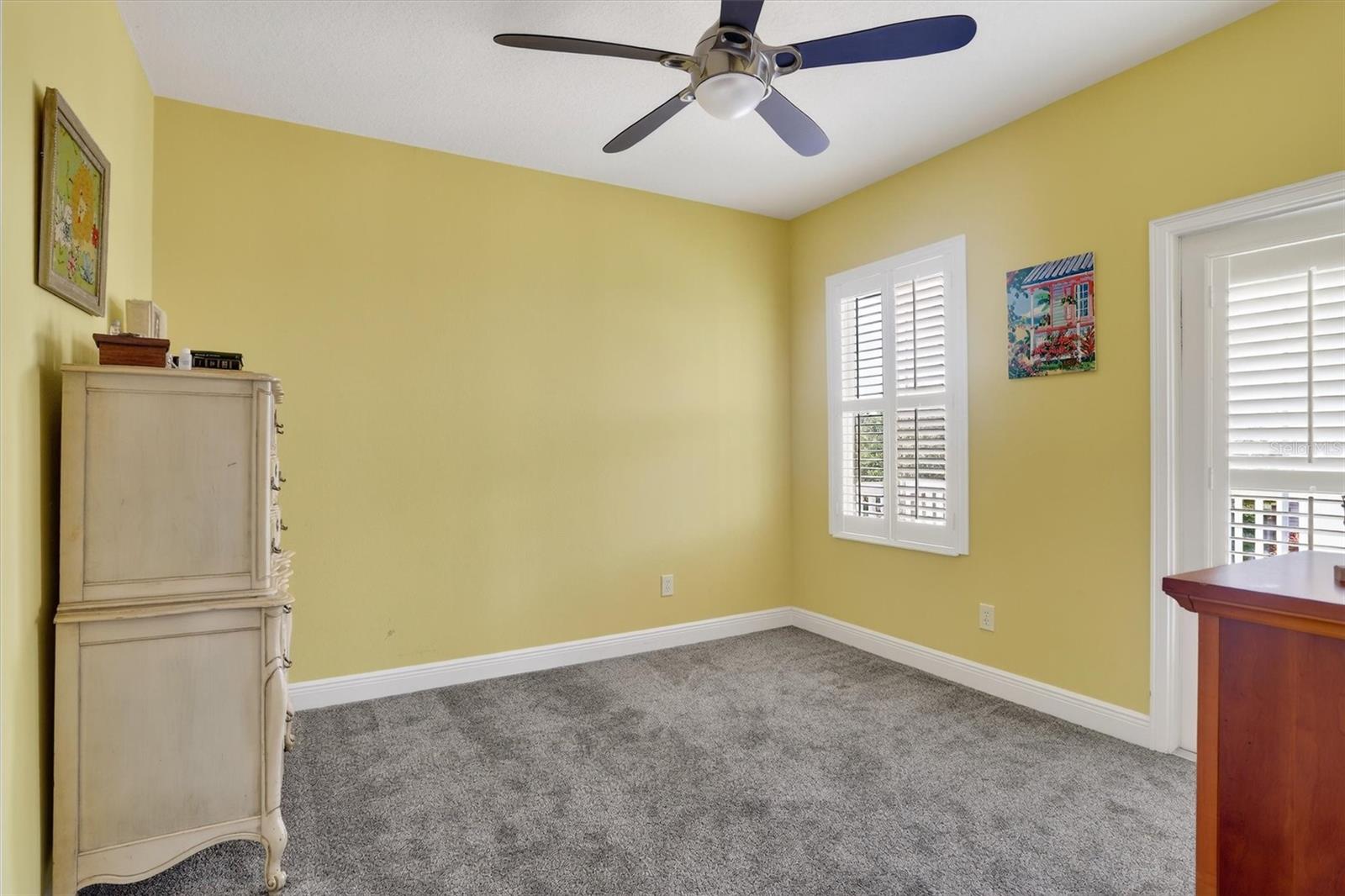 Image 37 of 54 For 416 Manns Harbor Drive