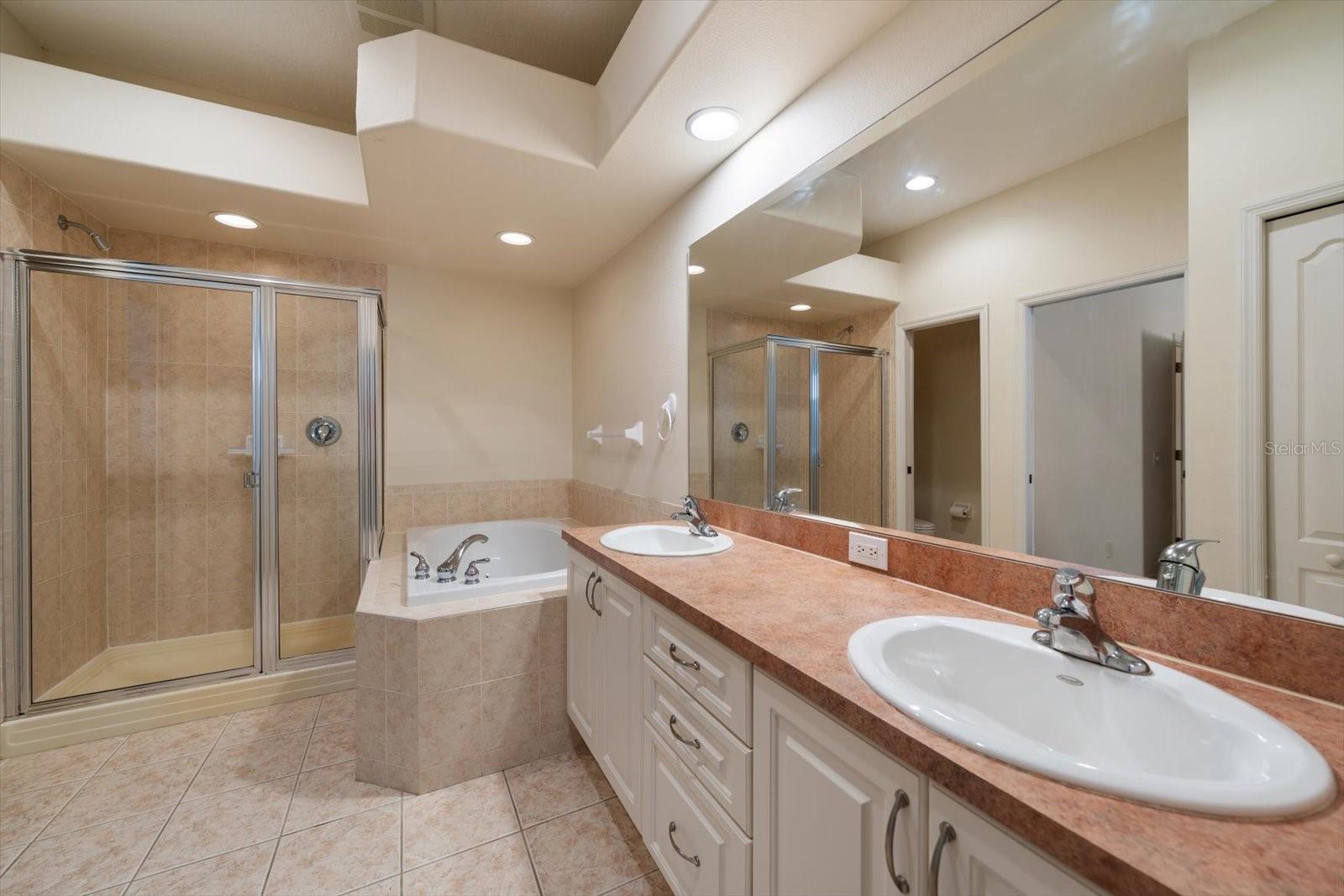 Image 27 of 35 For 1620 Rachel Court