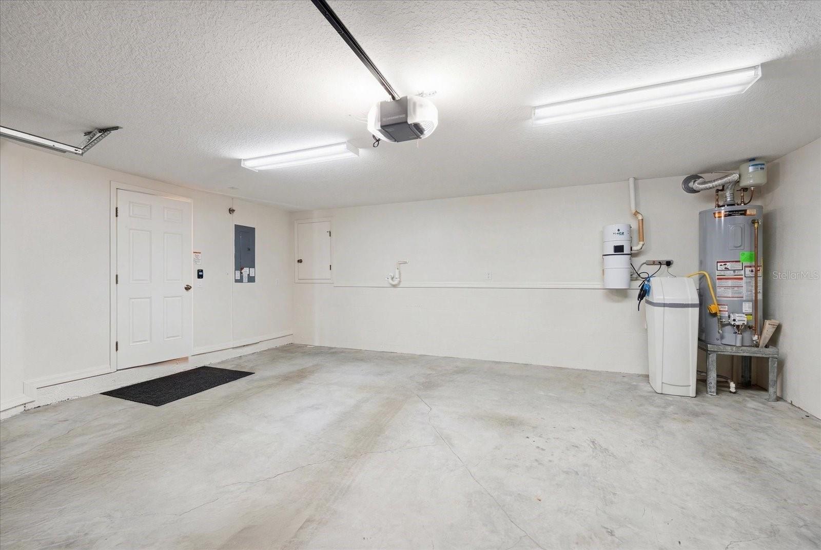 Image 31 of 35 For 1620 Rachel Court