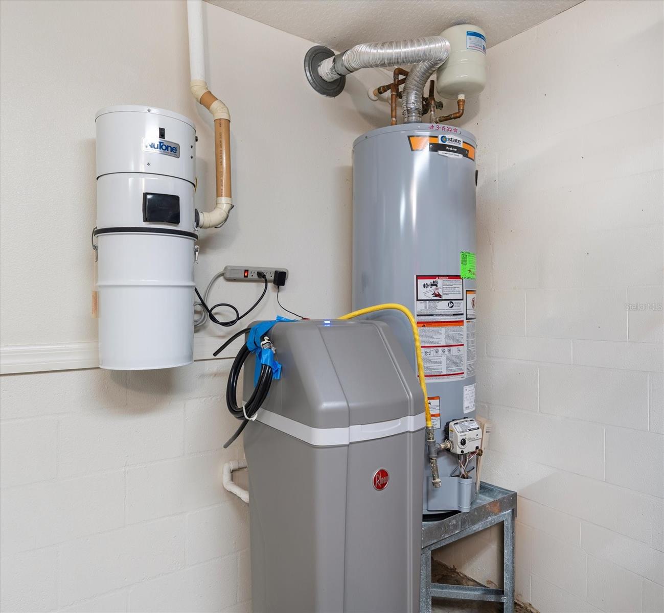 Image 33 of 35 For 1620 Rachel Court