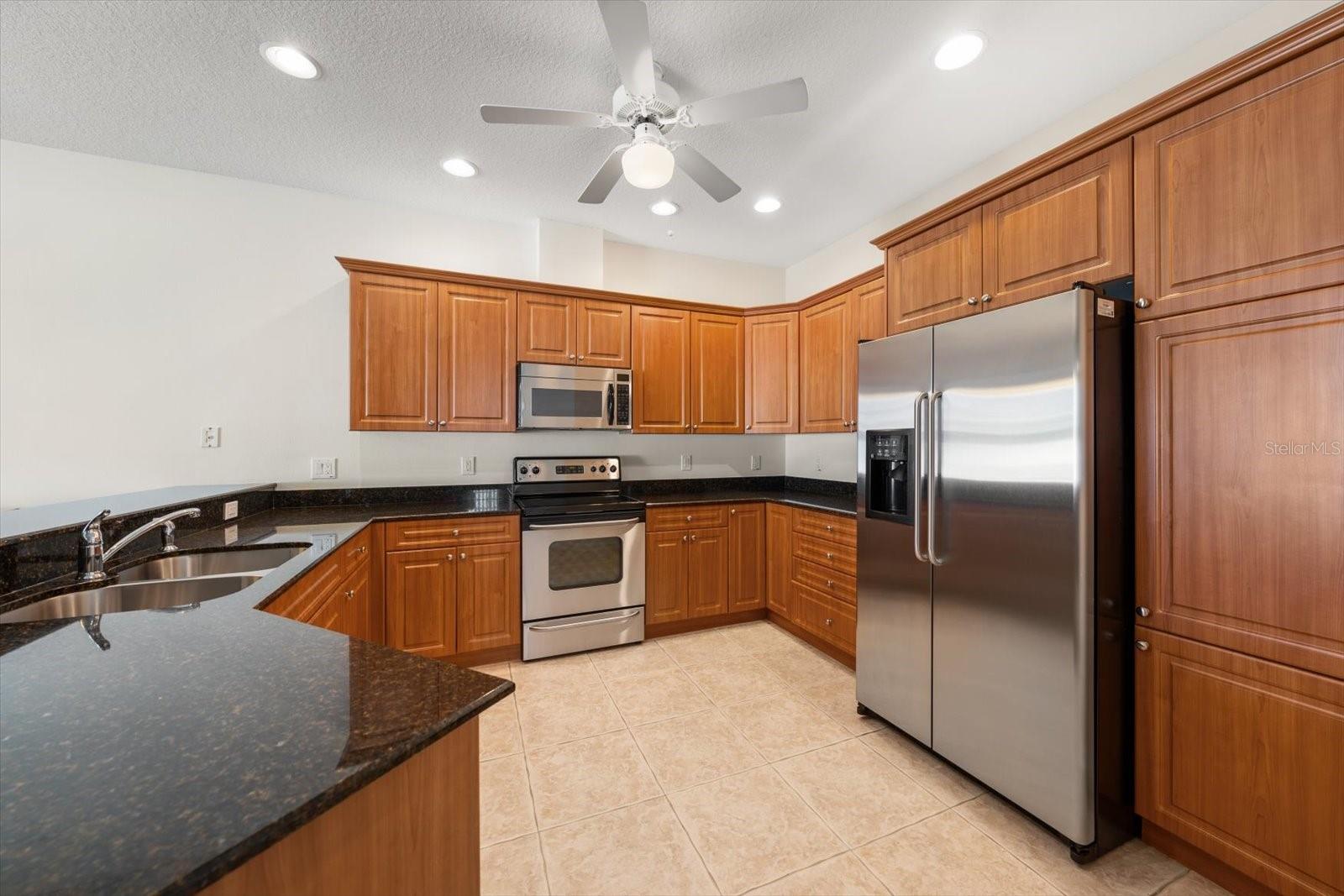 Image 5 of 35 For 1620 Rachel Court