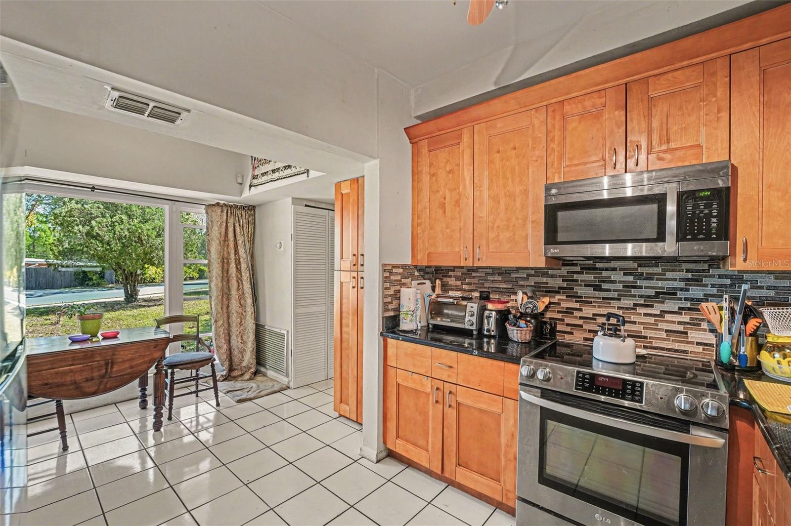 Image 13 of 23 For 1431 Hester Drive