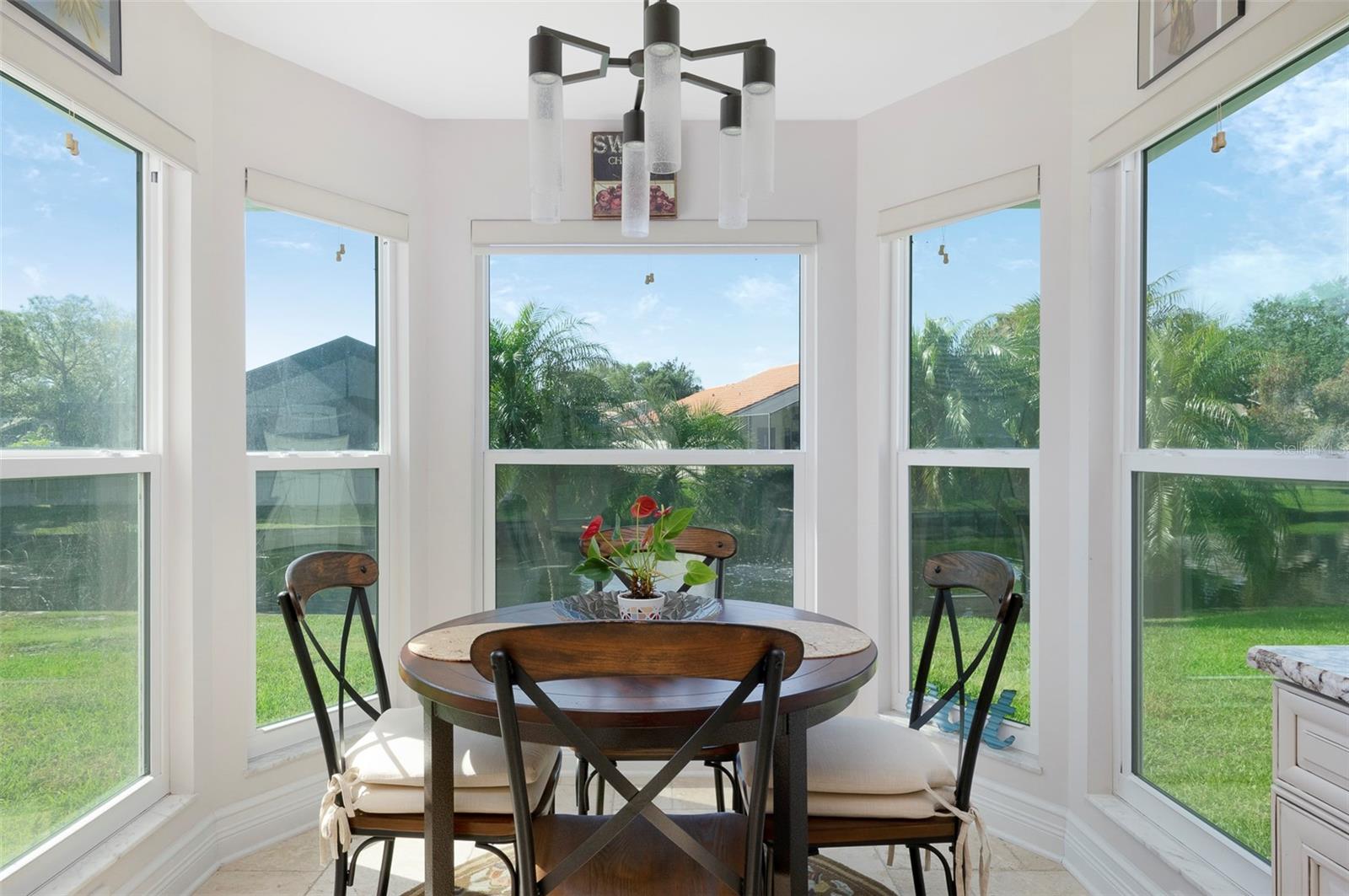 Image 15 of 36 For 750 White Sand Drive Ne