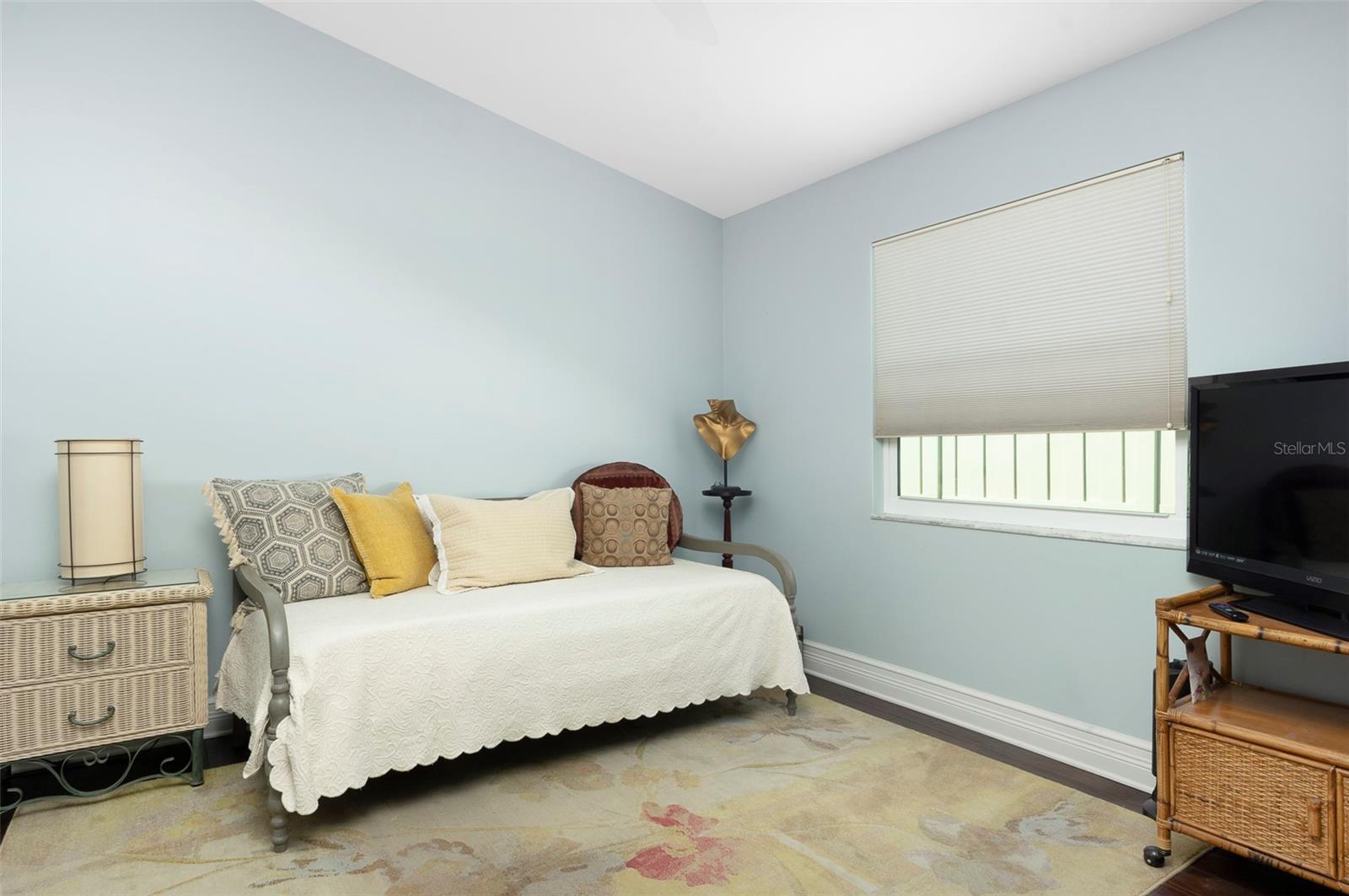 Image 23 of 36 For 750 White Sand Drive Ne