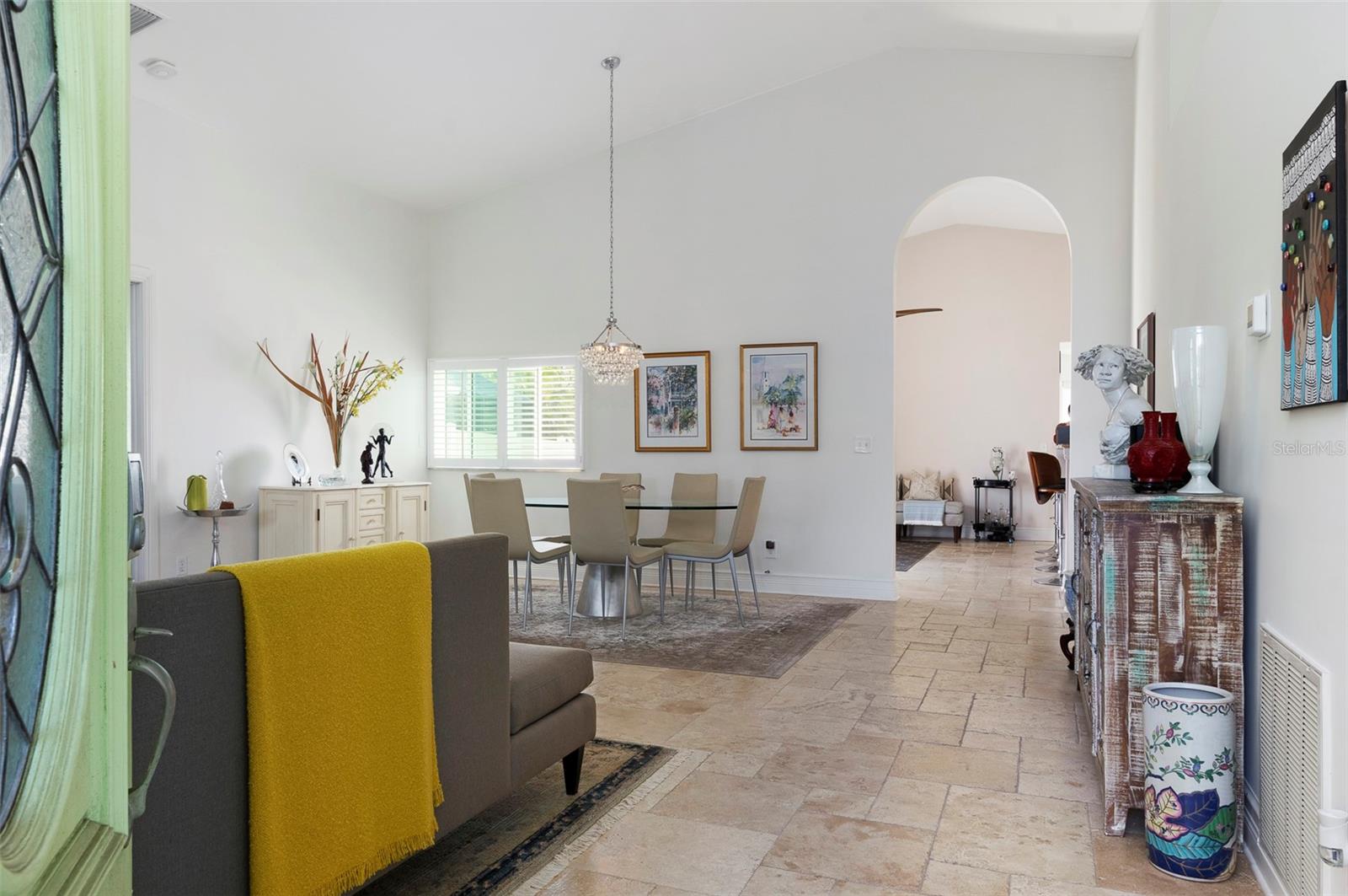 Image 3 of 36 For 750 White Sand Drive Ne