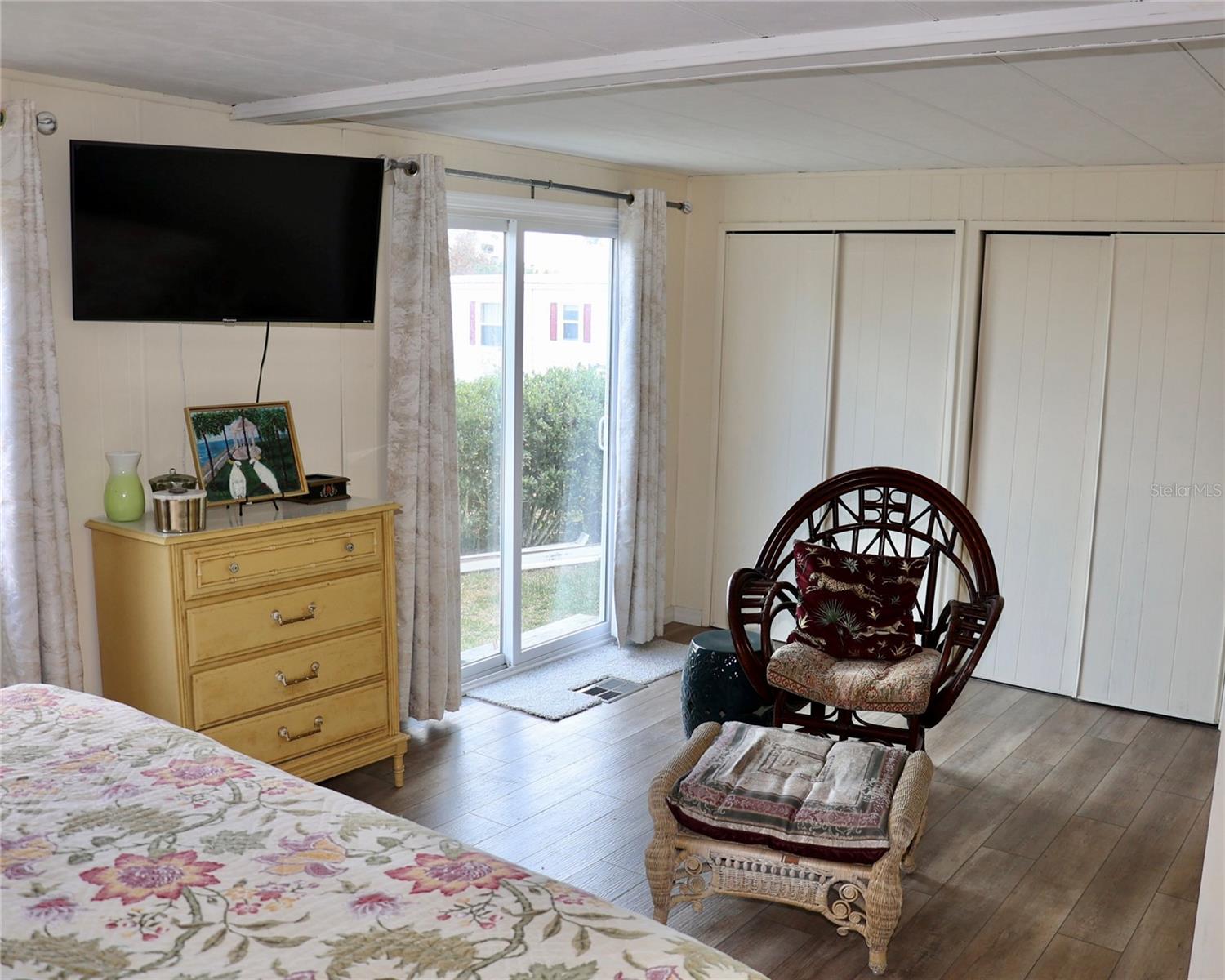 Image 24 of 25 For 1610 Reynolds Road 73