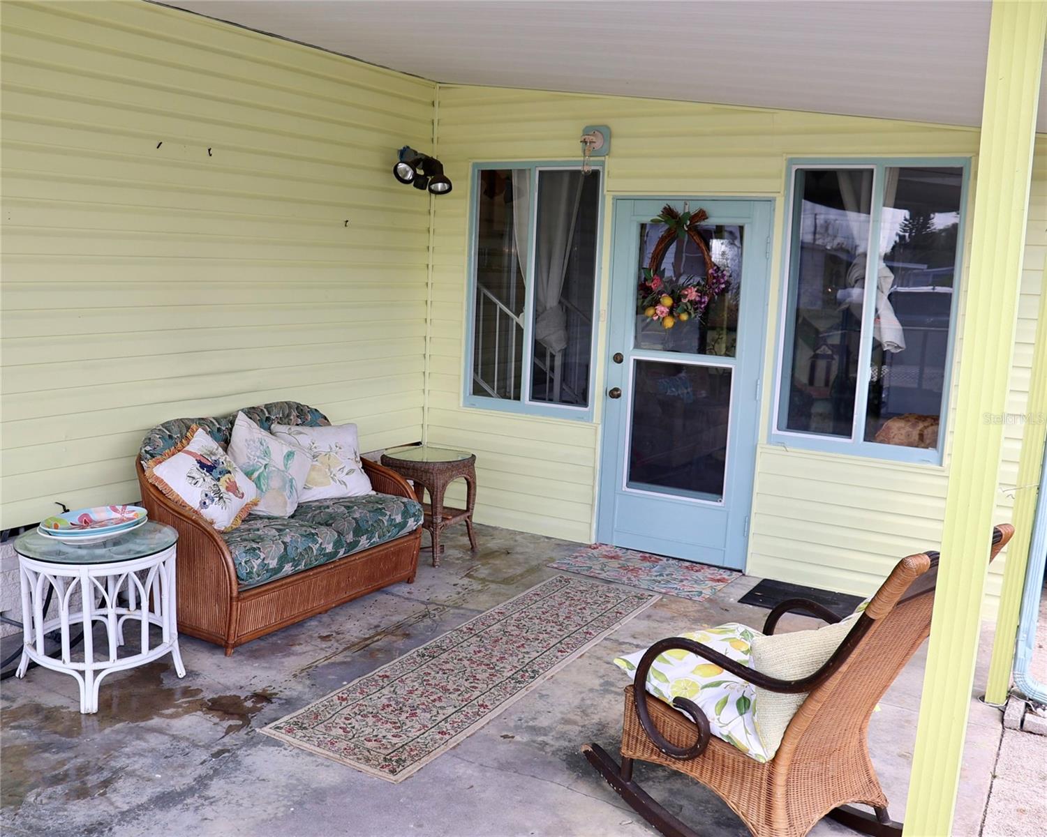 Image 4 of 25 For 1610 Reynolds Road 73