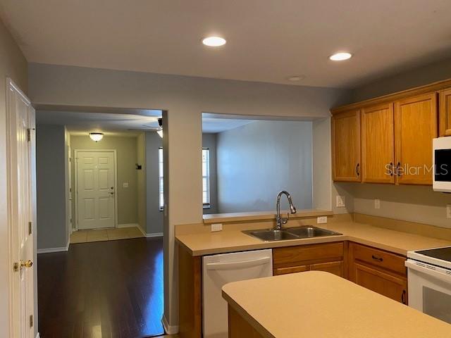 Image 7 of 18 For 2525 Harn Boulevard 3