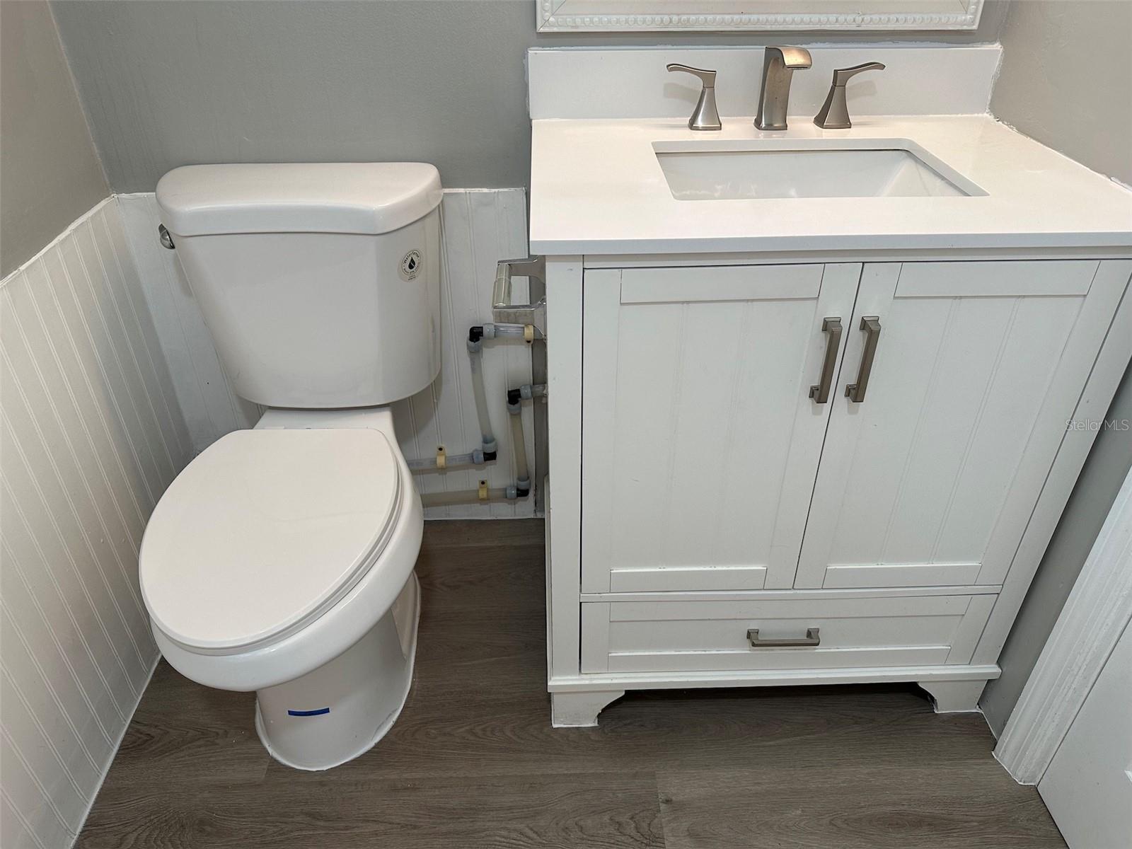 Image 21 of 23 For 1320 Mary L Road