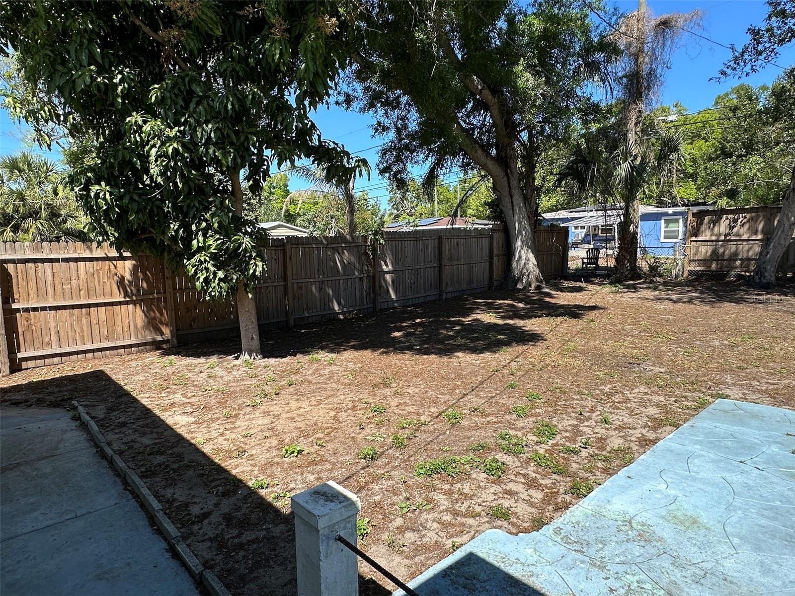 Image 22 of 23 For 1320 Mary L Road