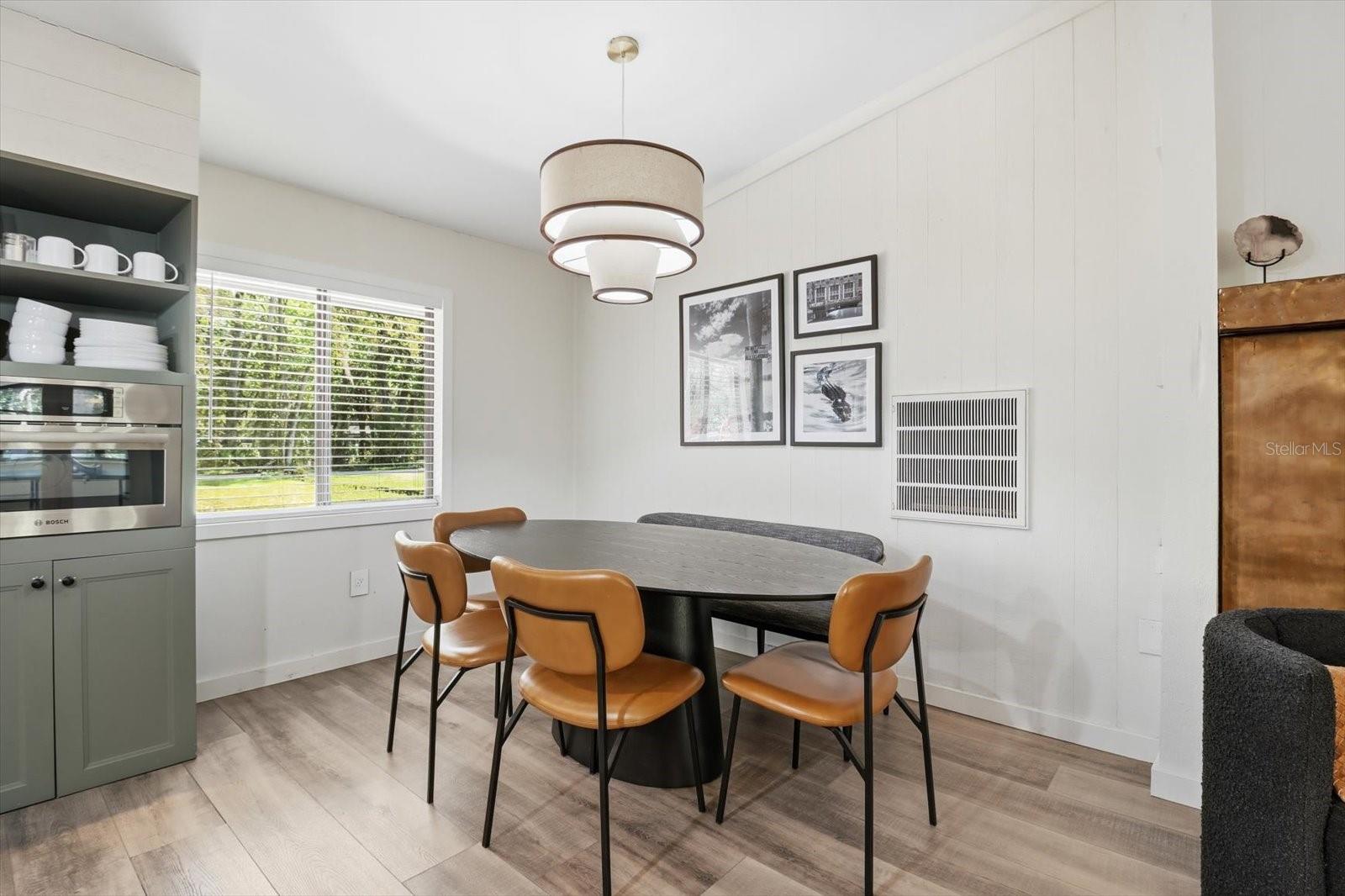 Image 10 of 67 For 8952 White Dogwood Drive