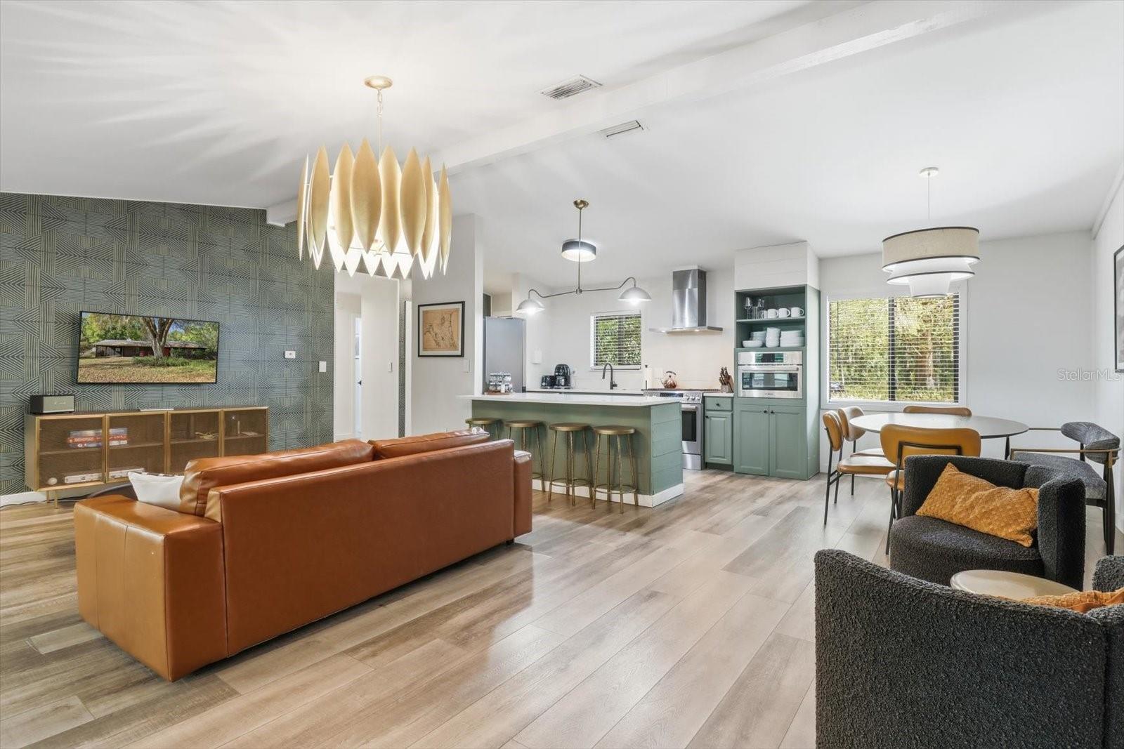 Image 13 of 67 For 8952 White Dogwood Drive