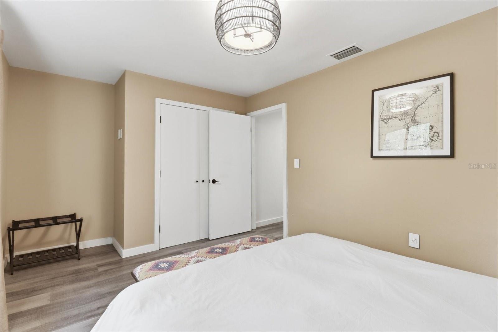 Image 21 of 67 For 8952 White Dogwood Drive