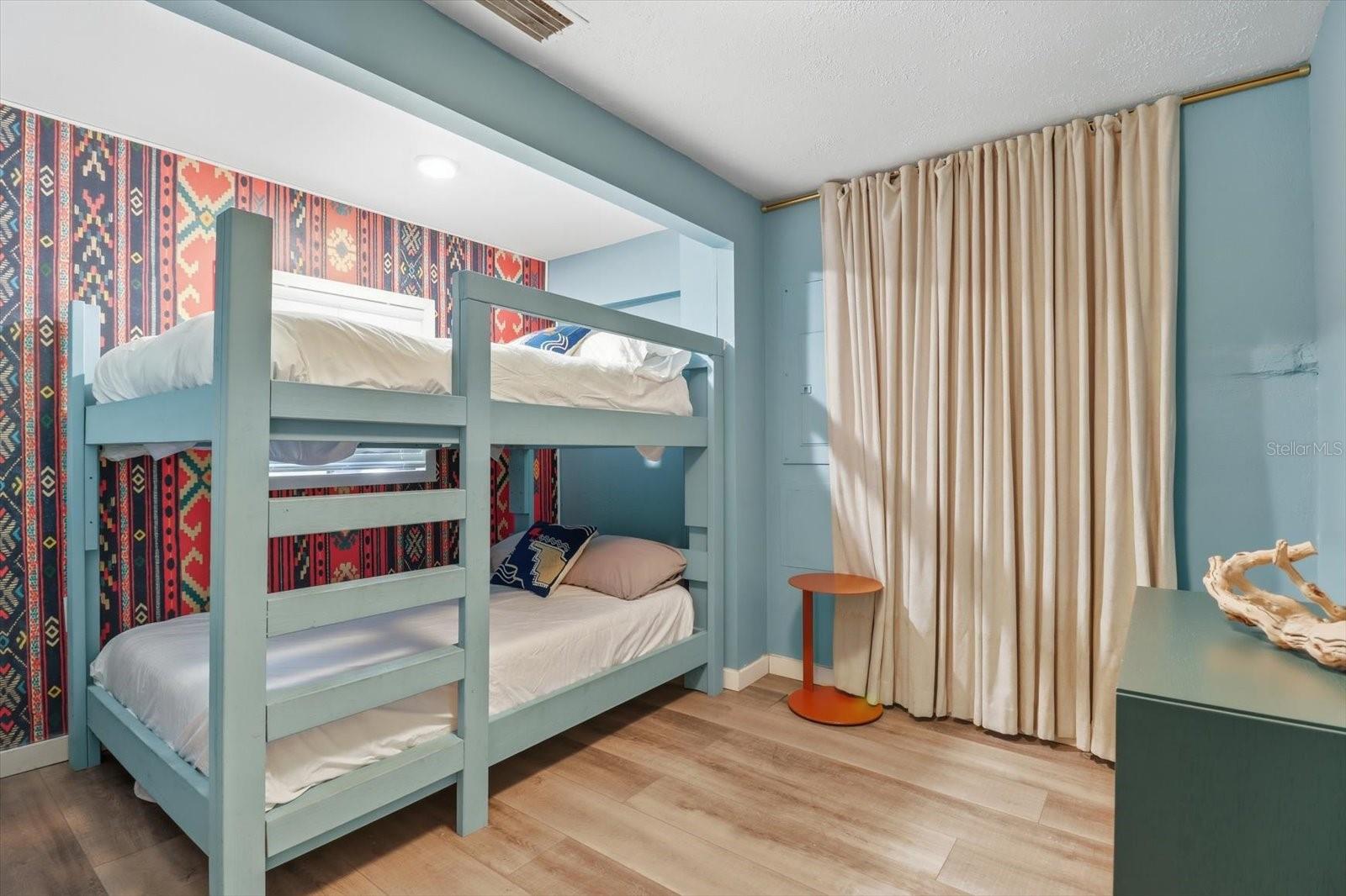 Image 23 of 67 For 8952 White Dogwood Drive