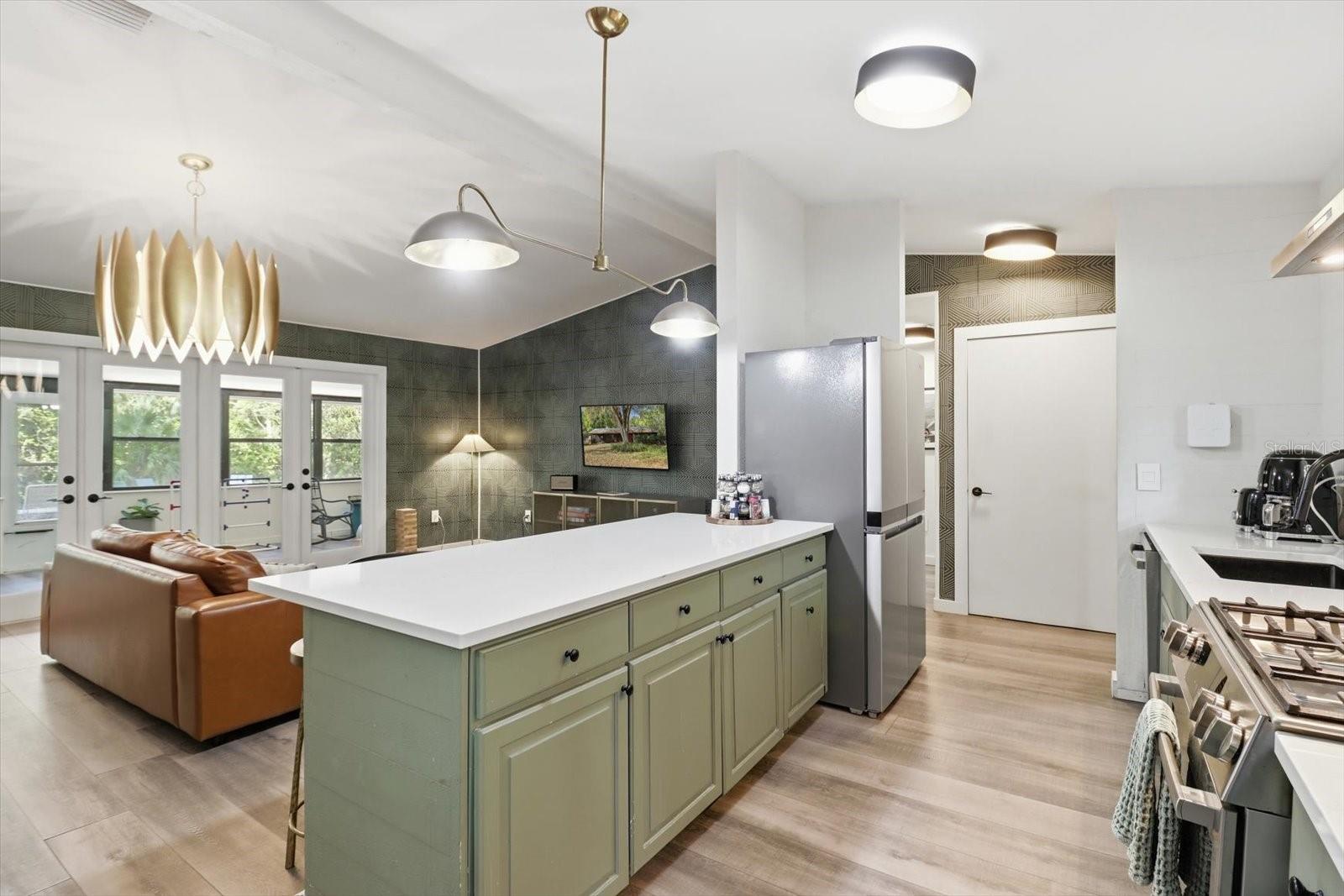 Image 7 of 67 For 8952 White Dogwood Drive