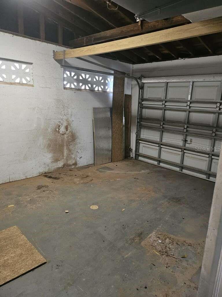 Image 5 of 28 For 1415 Wood Avenue