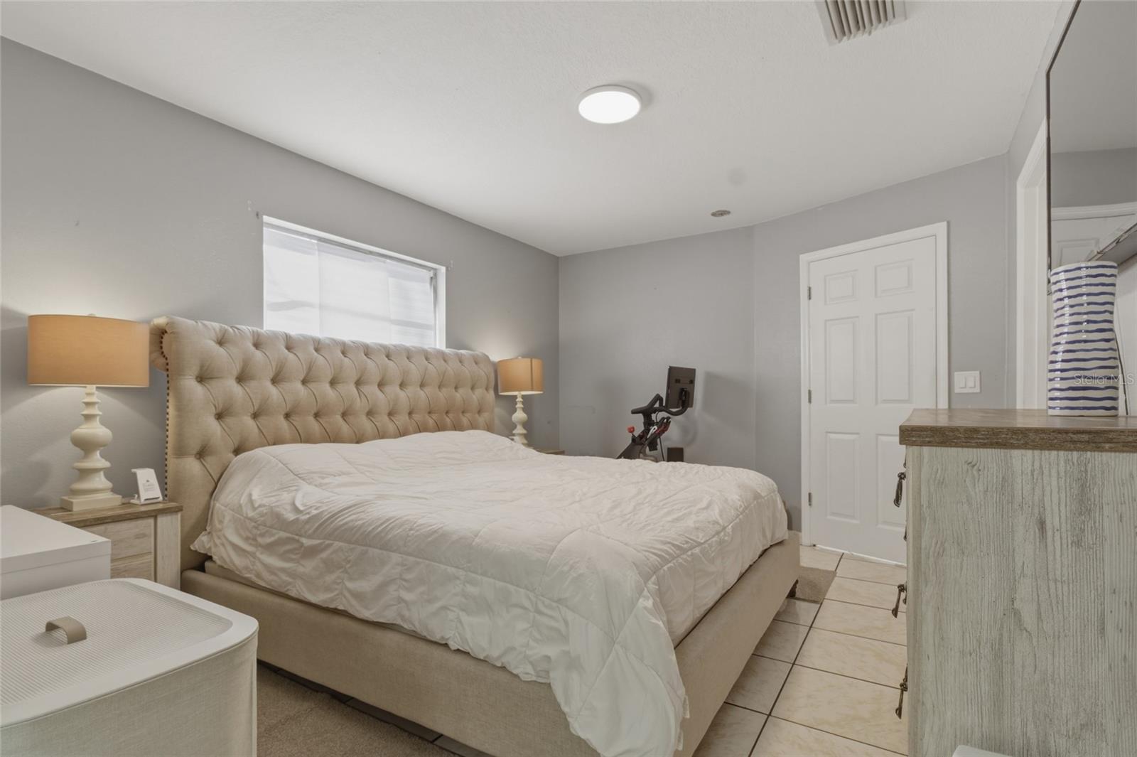 Image 7 of 23 For 3734 Abington Avenue S