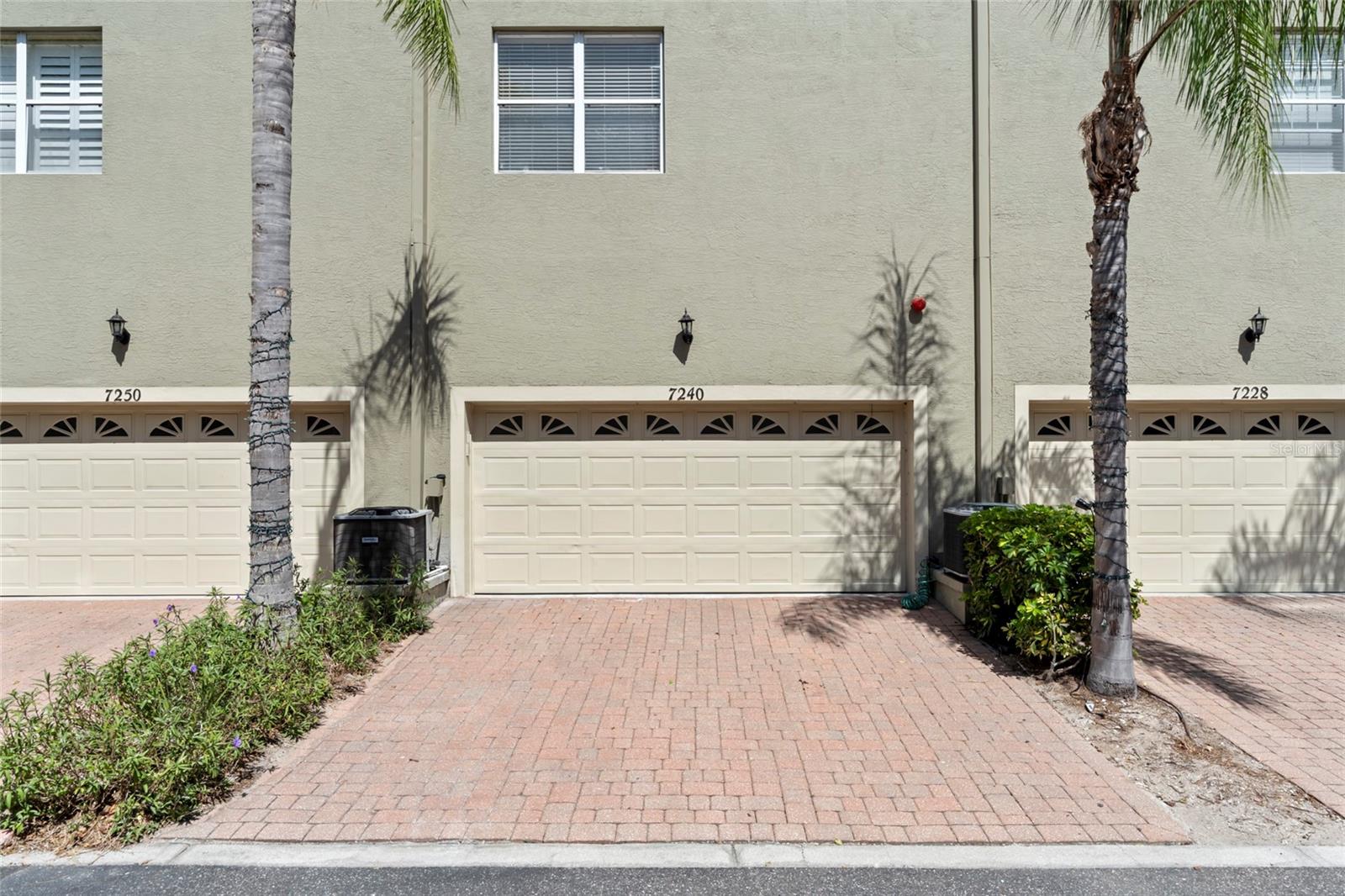 Image 18 of 23 For 7240 102nd Lane