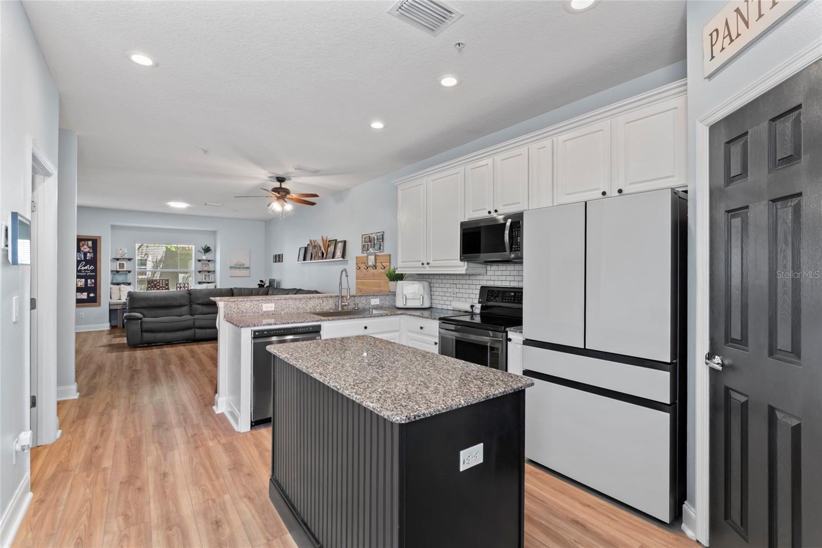 Image 5 of 23 For 7240 102nd Lane