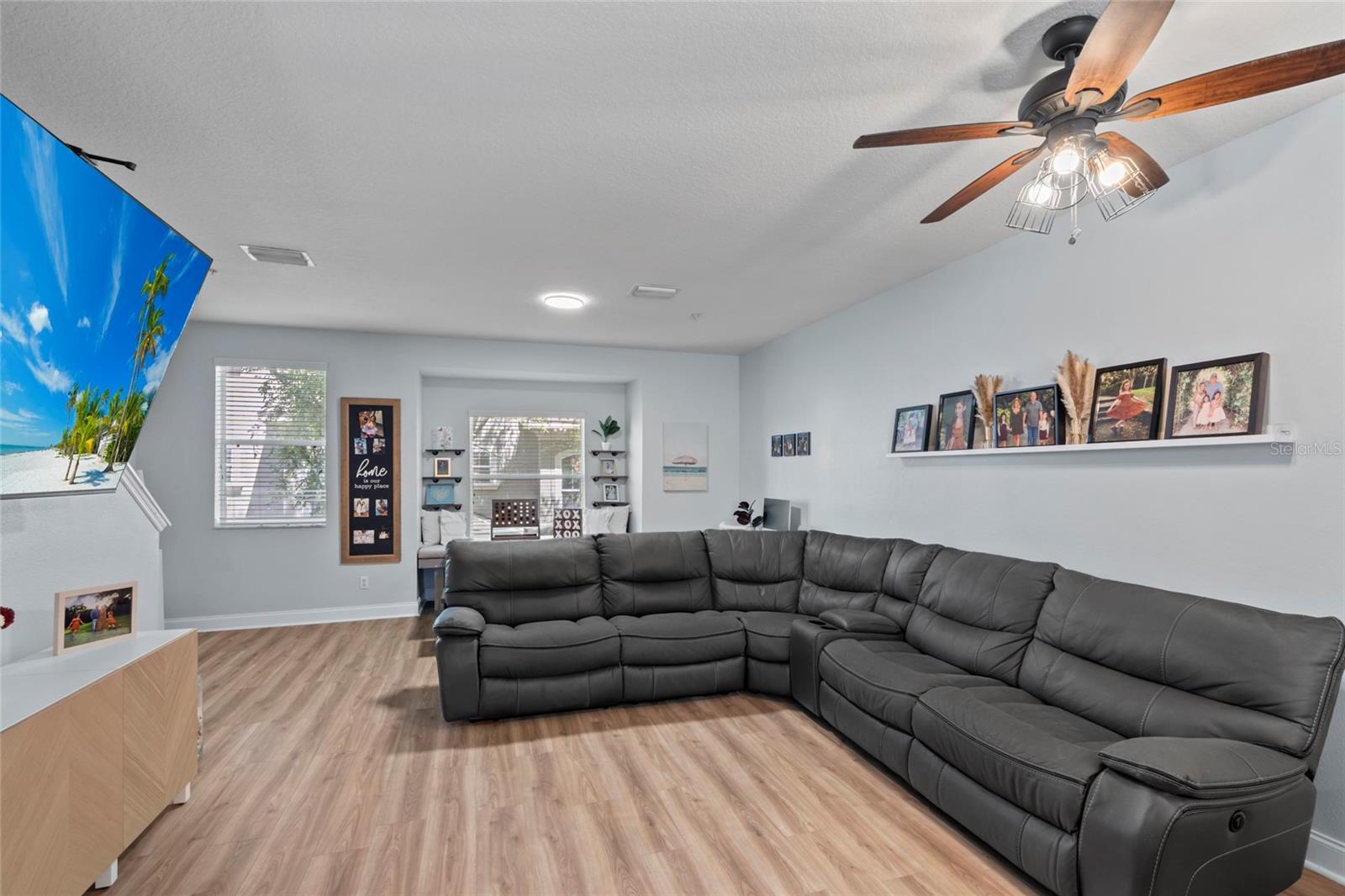 Image 9 of 23 For 7240 102nd Lane