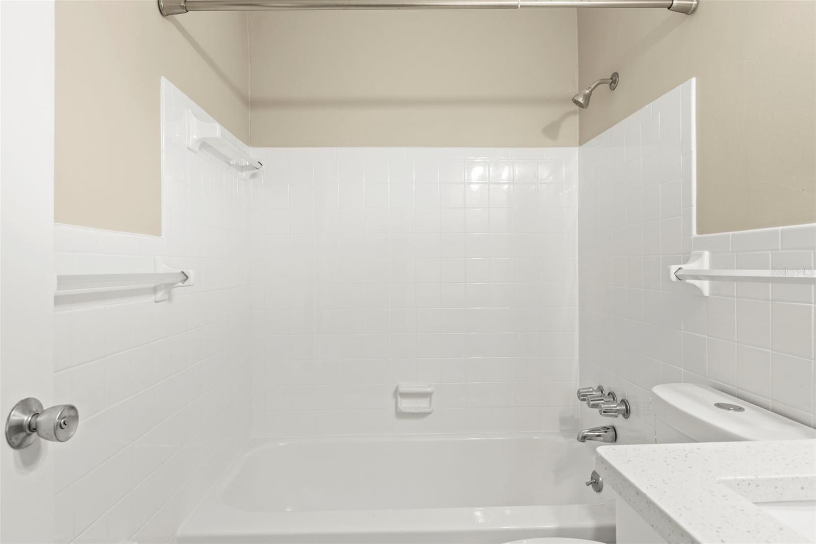 Image 13 of 39 For 2433 Brazilia Drive 41