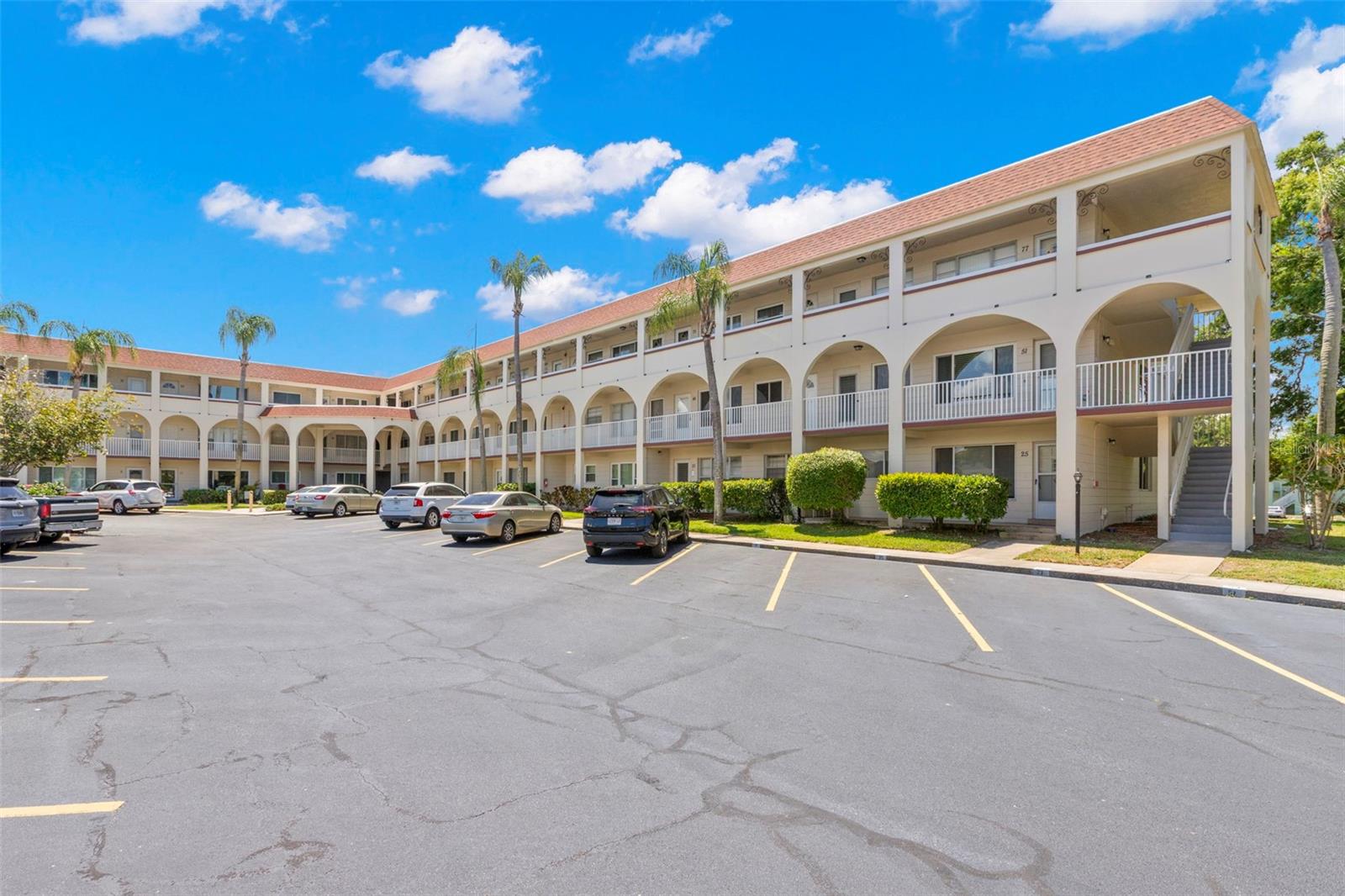 Image 19 of 39 For 2433 Brazilia Drive 41