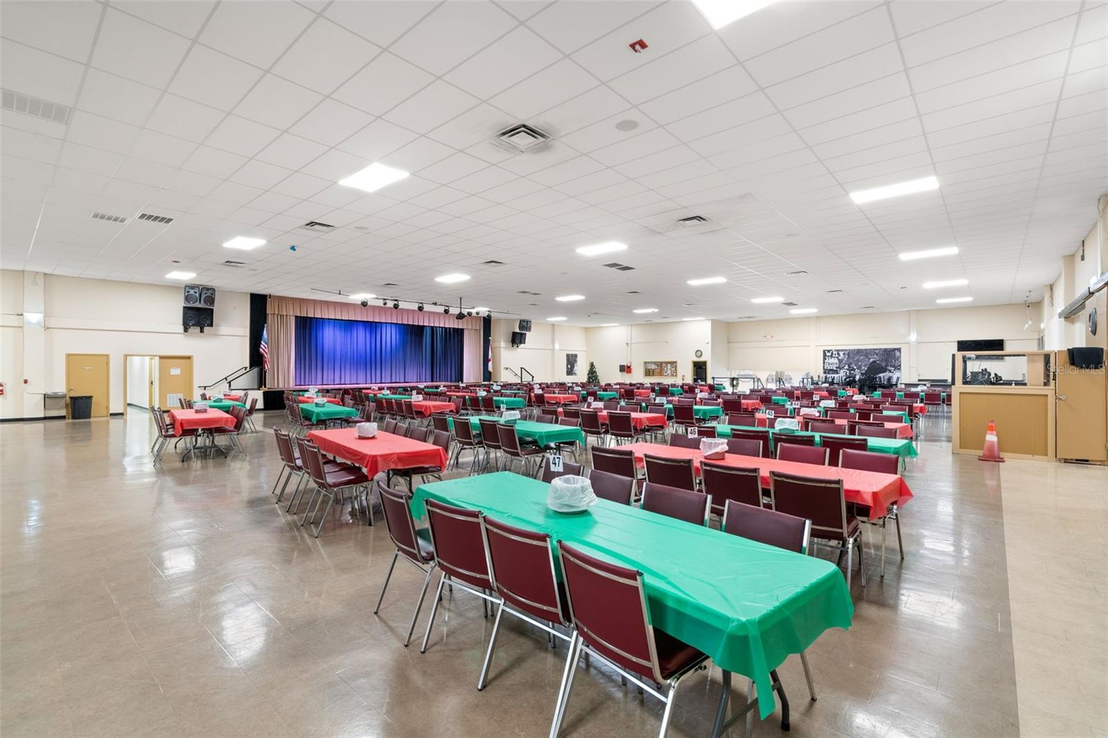 Image 26 of 39 For 2433 Brazilia Drive 41