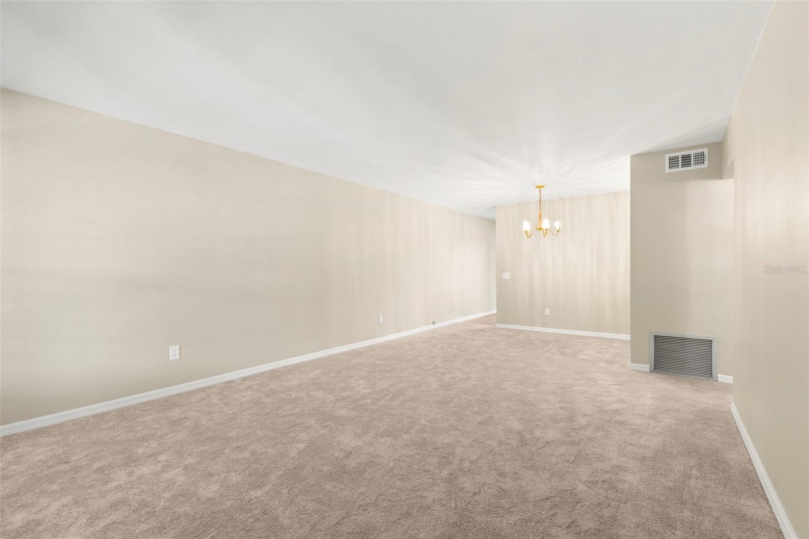 Image 8 of 39 For 2433 Brazilia Drive 41