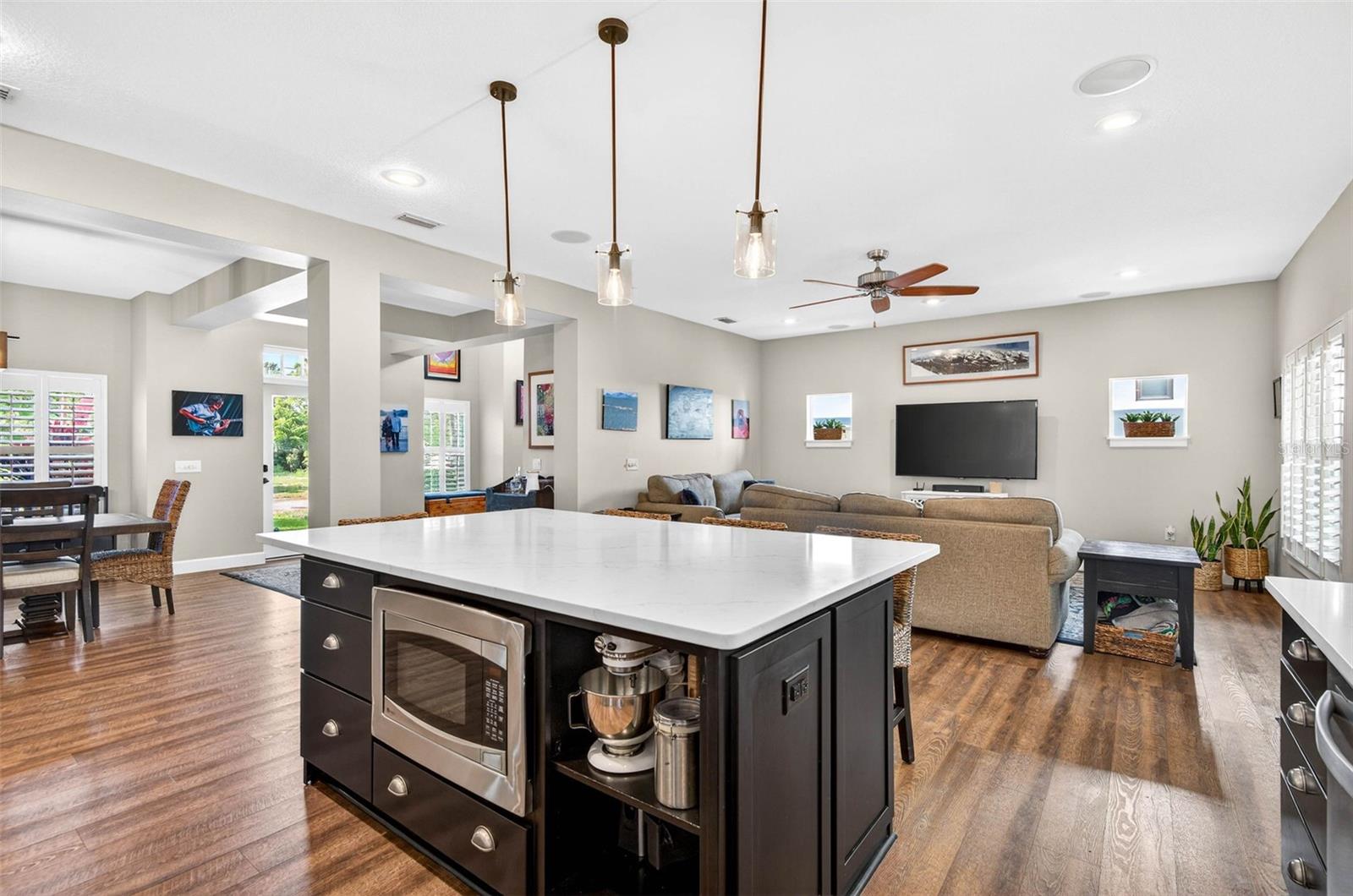 Image 13 of 62 For 4505 Melrose Avenue